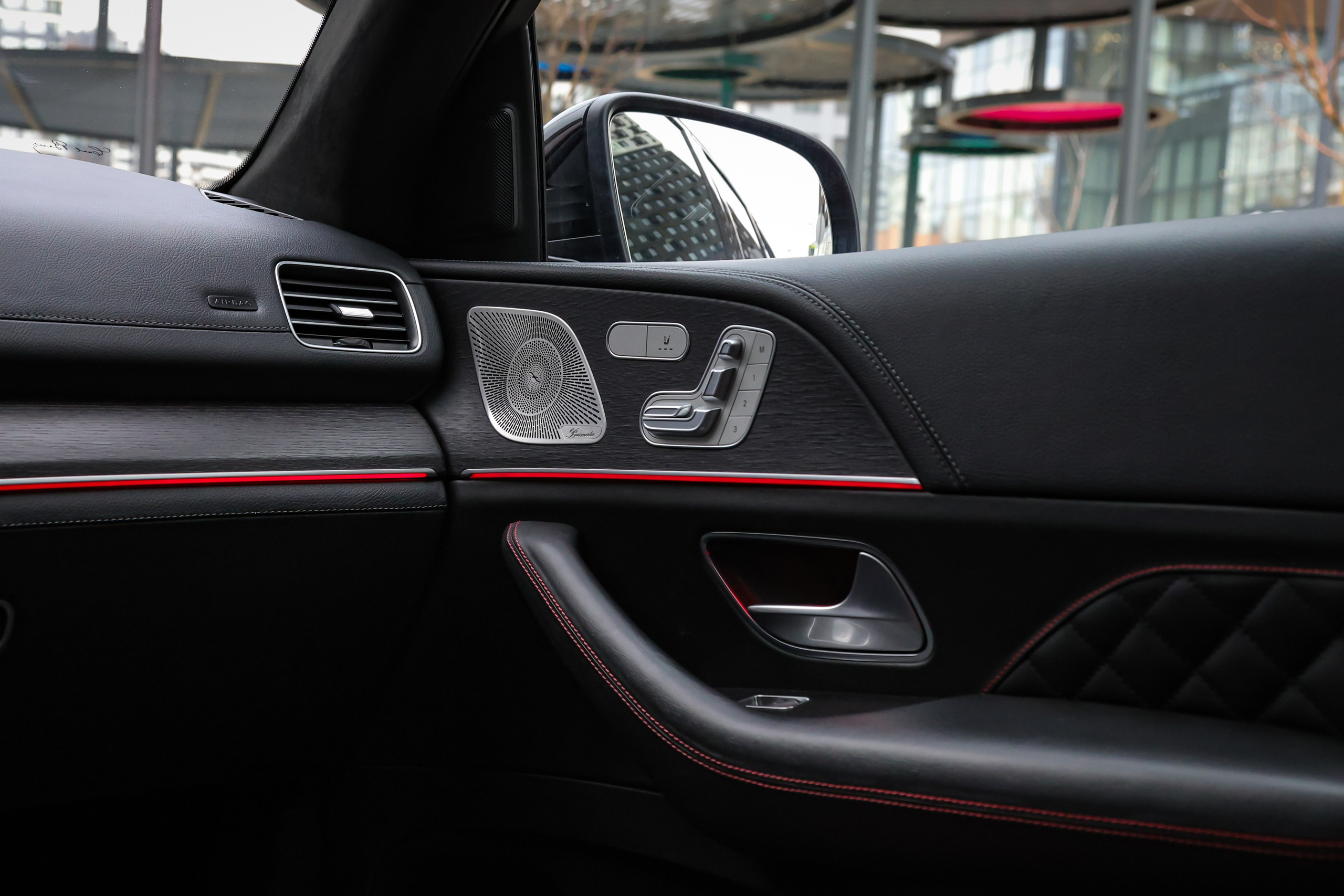 2021 MERCEDES GLE. Mixturecaptures