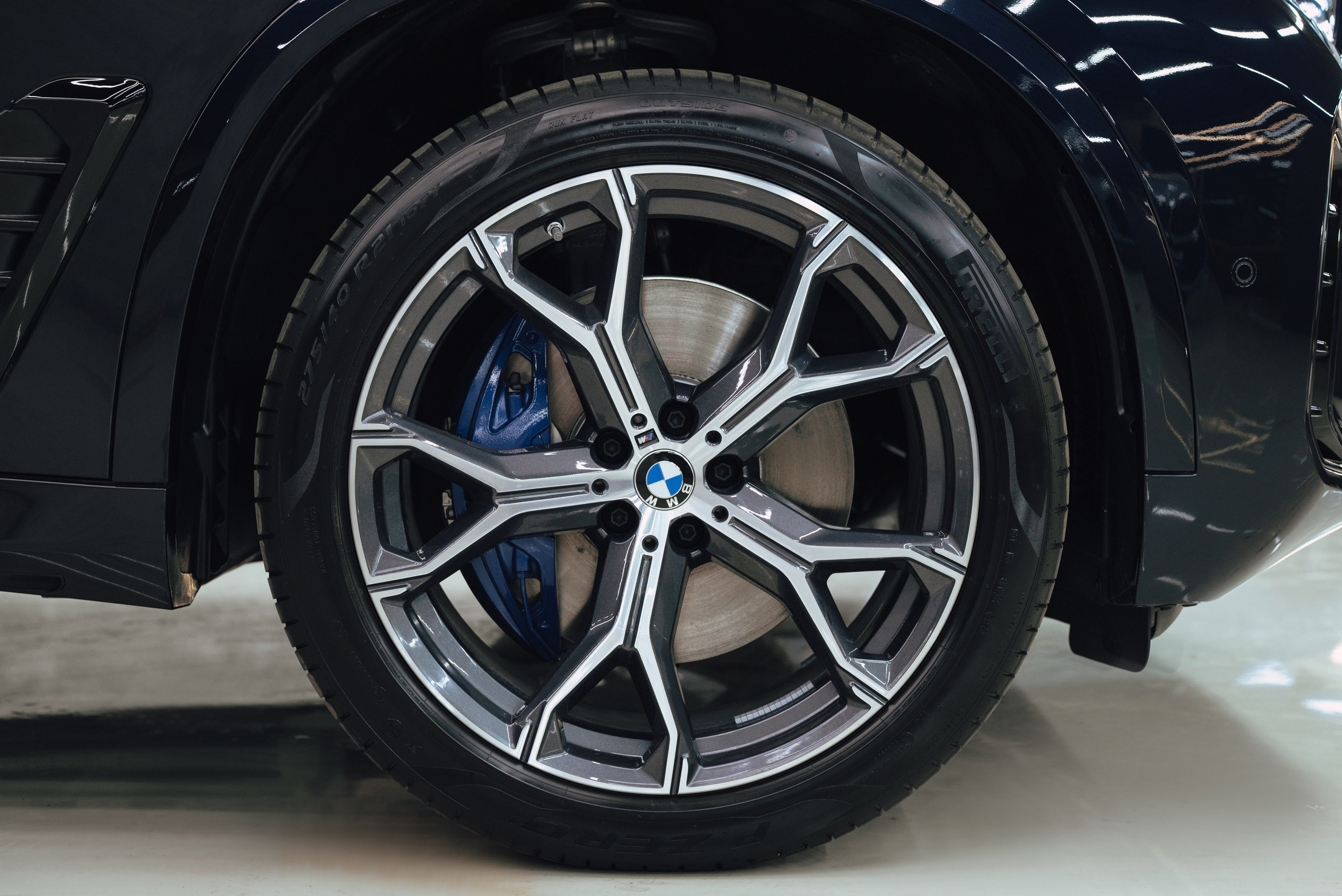 BMW X5 40I. DeLorein