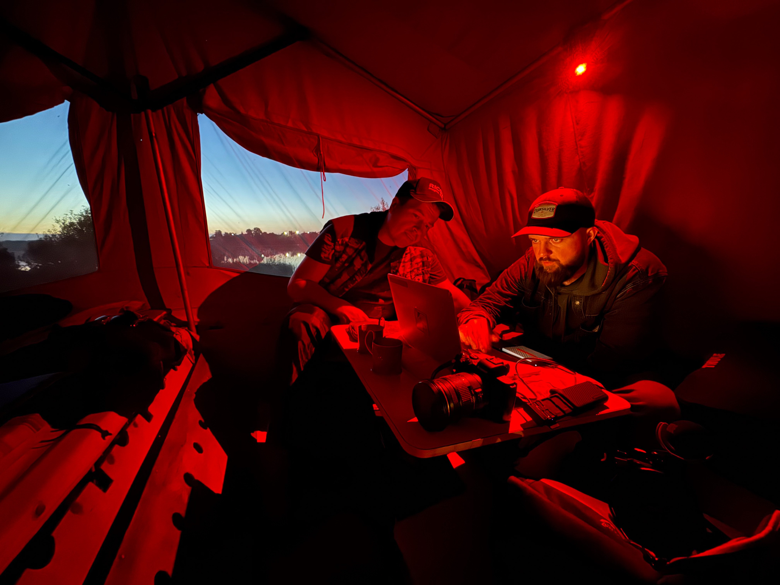Производственный портрет для корпоративного сайта на заказ. Рекламный и коммерческий фотограф | Георгий Романов