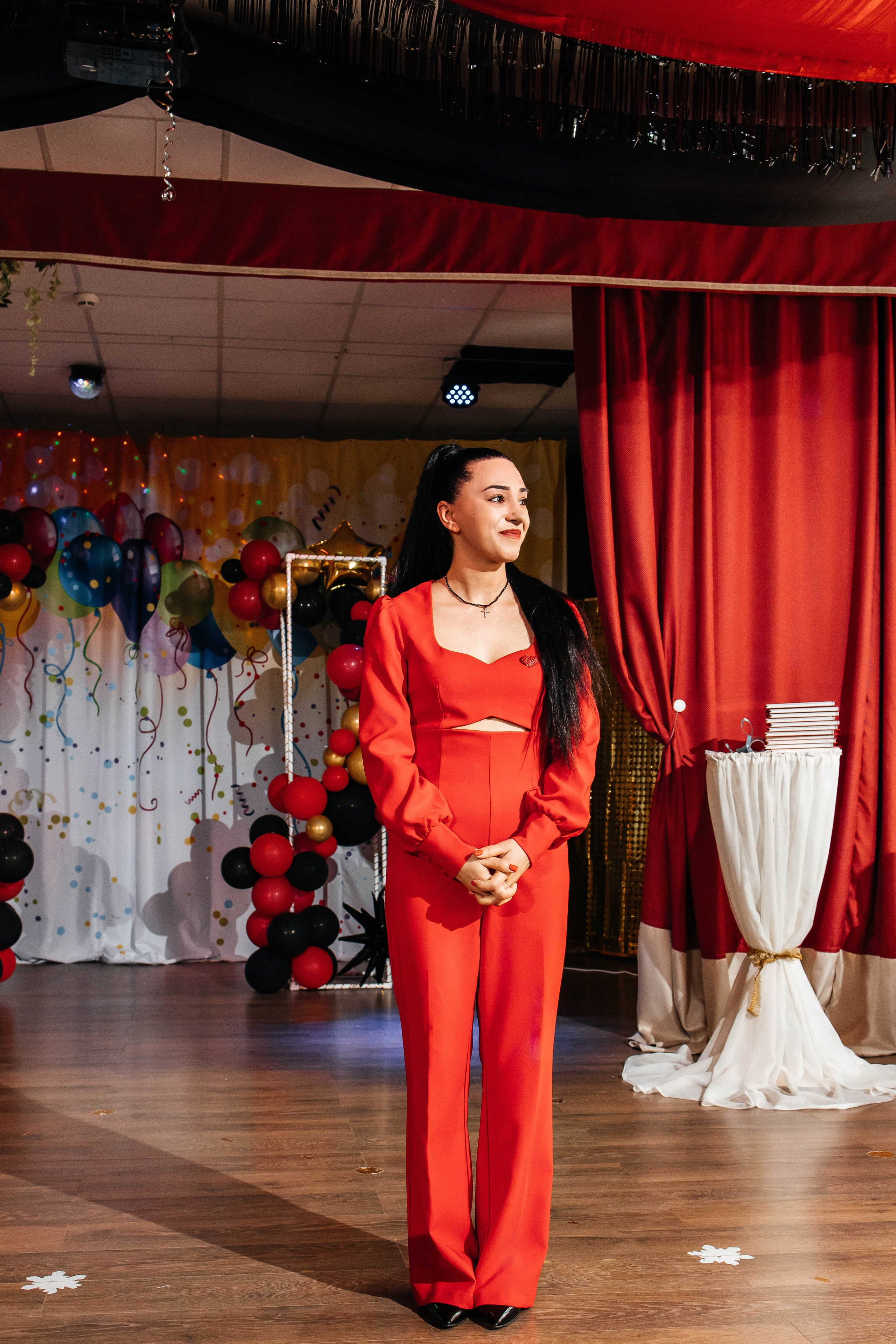 Выпускной в ЛИМПИК. Фотограф в Санкт-Петербурге Виктория Безверхая