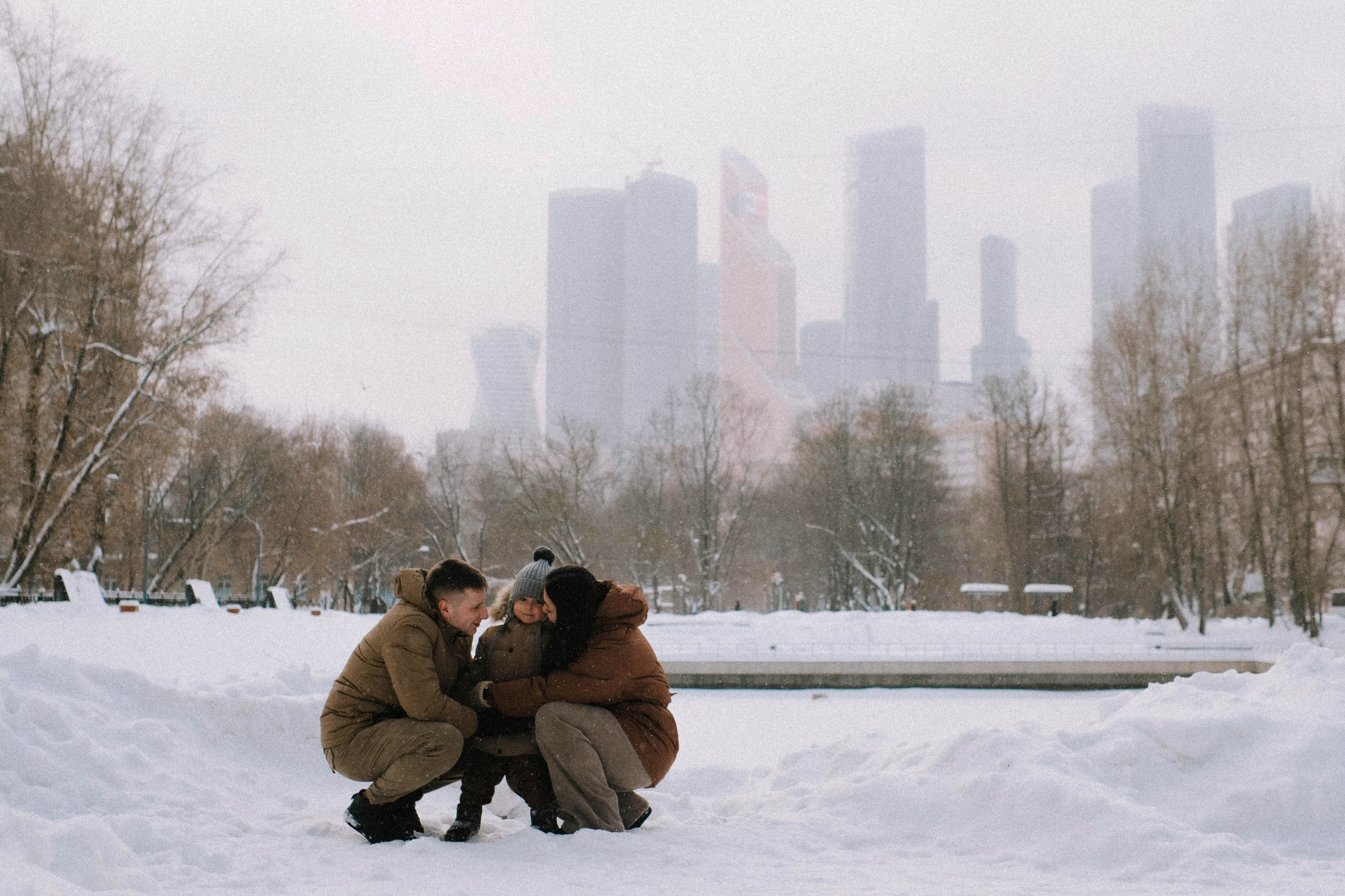 Алиса, Артём и Мотя. Свадебный фотограф Оля Григунова
