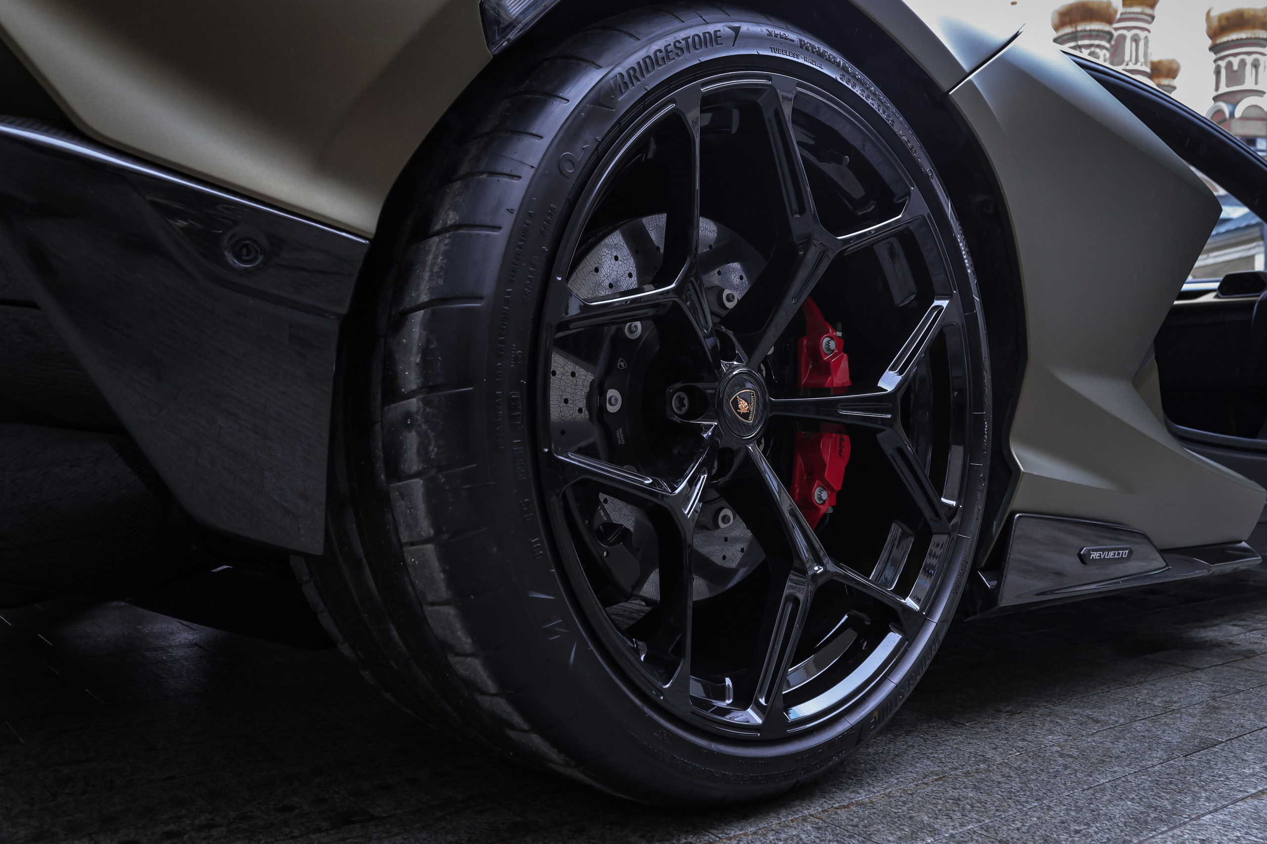 2024 Lamborghini Revuelto 6.5 AMT. Mixturecaptures