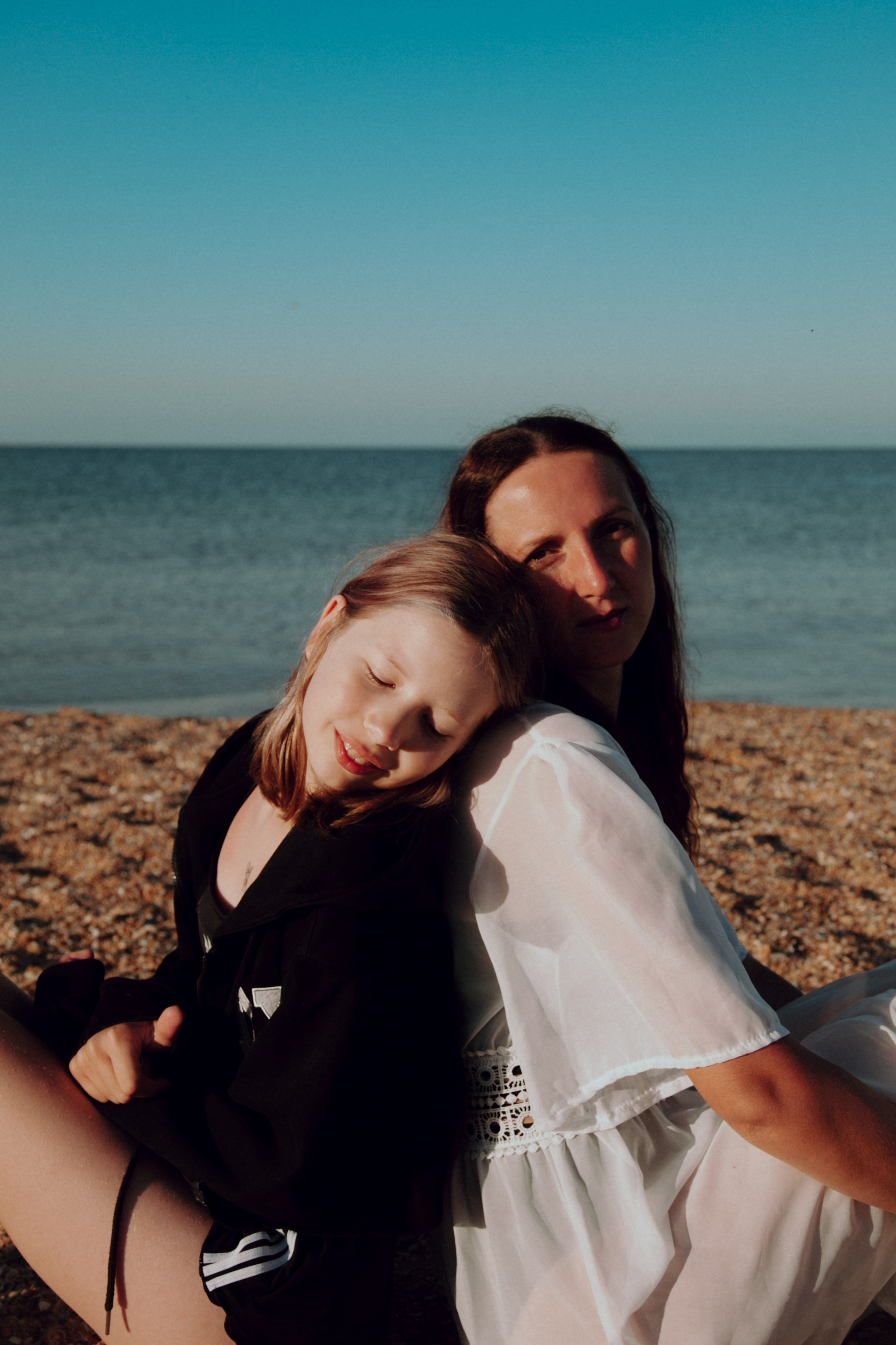 Ольга и Диана. Татьяна Фокина — портретный фотограф и AI creator