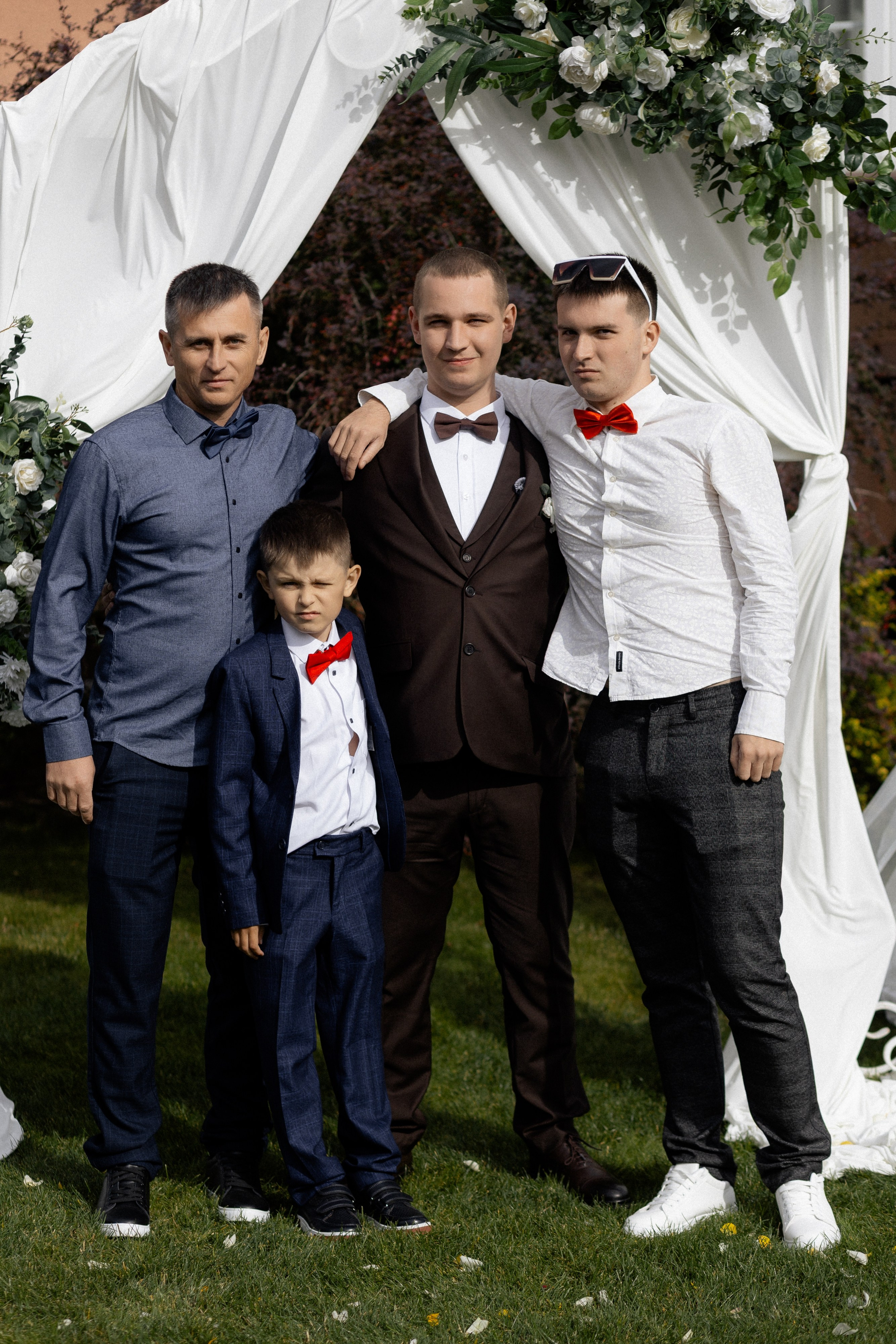 Свадебная фотосессия Анастасии и Игоря в Усадьбе Легенда. Свадебный фотограф в Минске/Беларуси Сергей Спиридонов