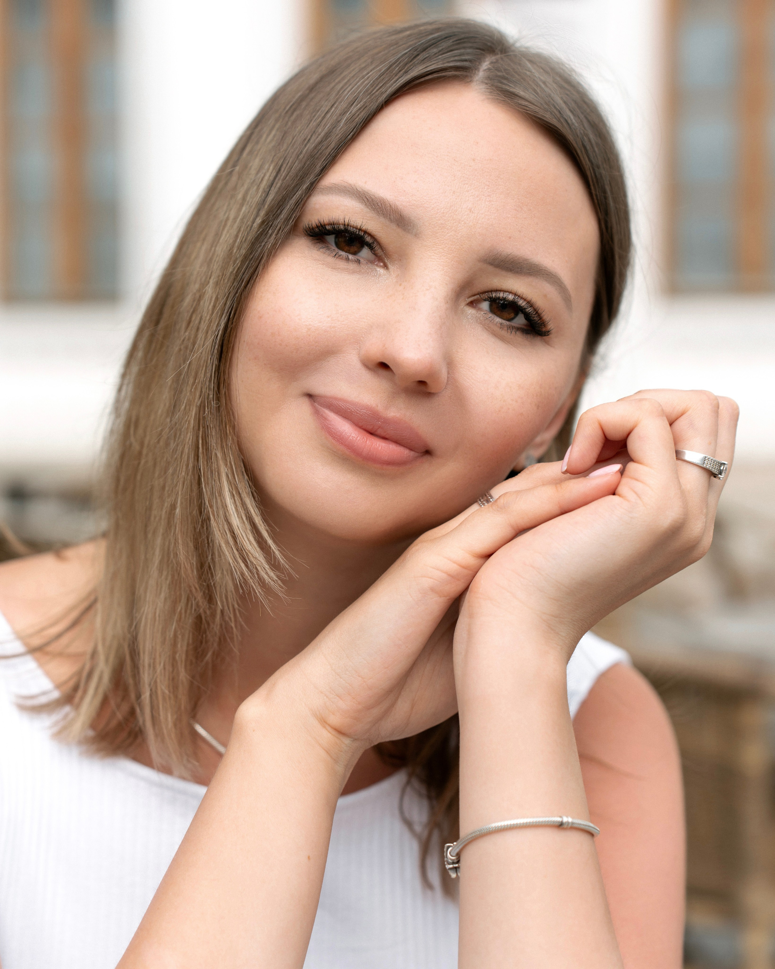 Женский портрет outdoor. Лиана Аскерова ваш фотограф в Санкт-Петербурге