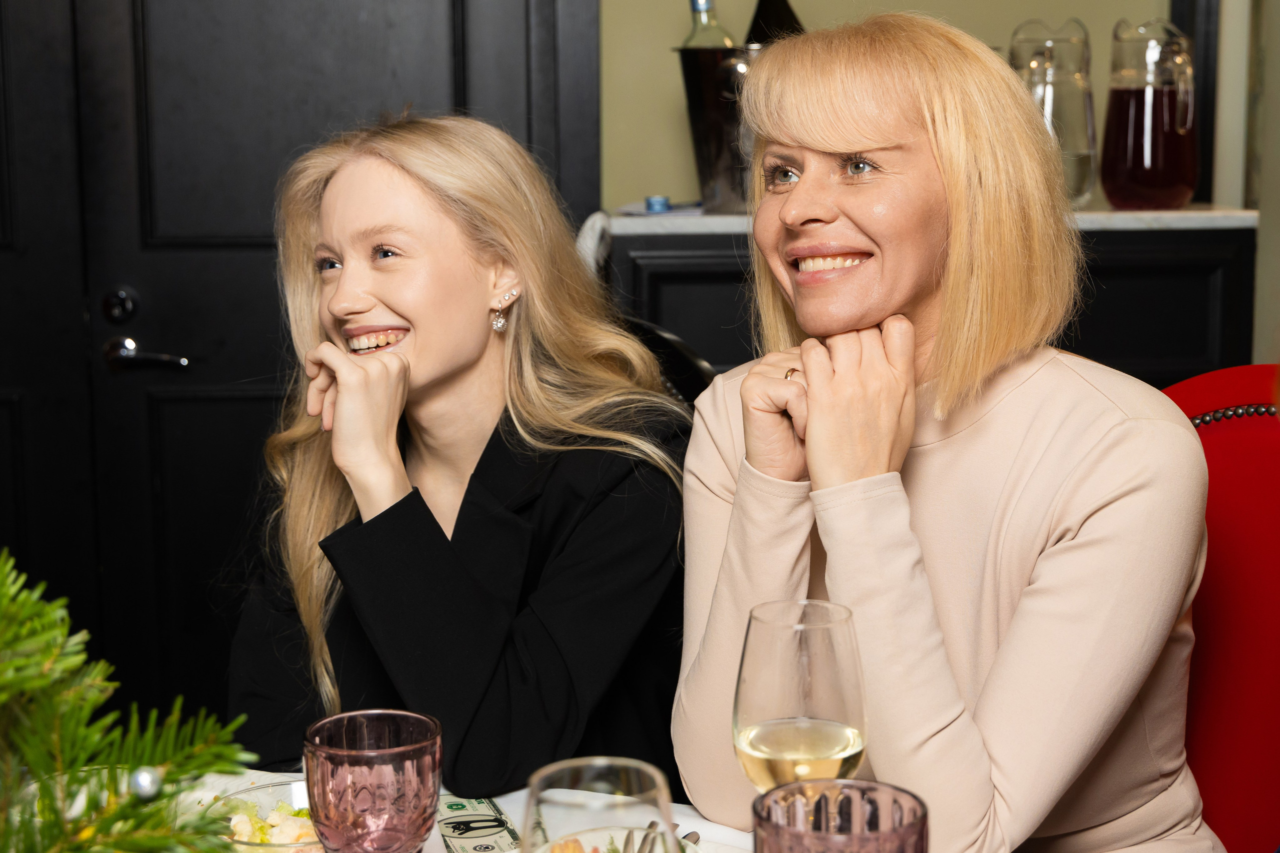 Все дома. Евгений Матвеев — фотограф в Санкт-Петербурге