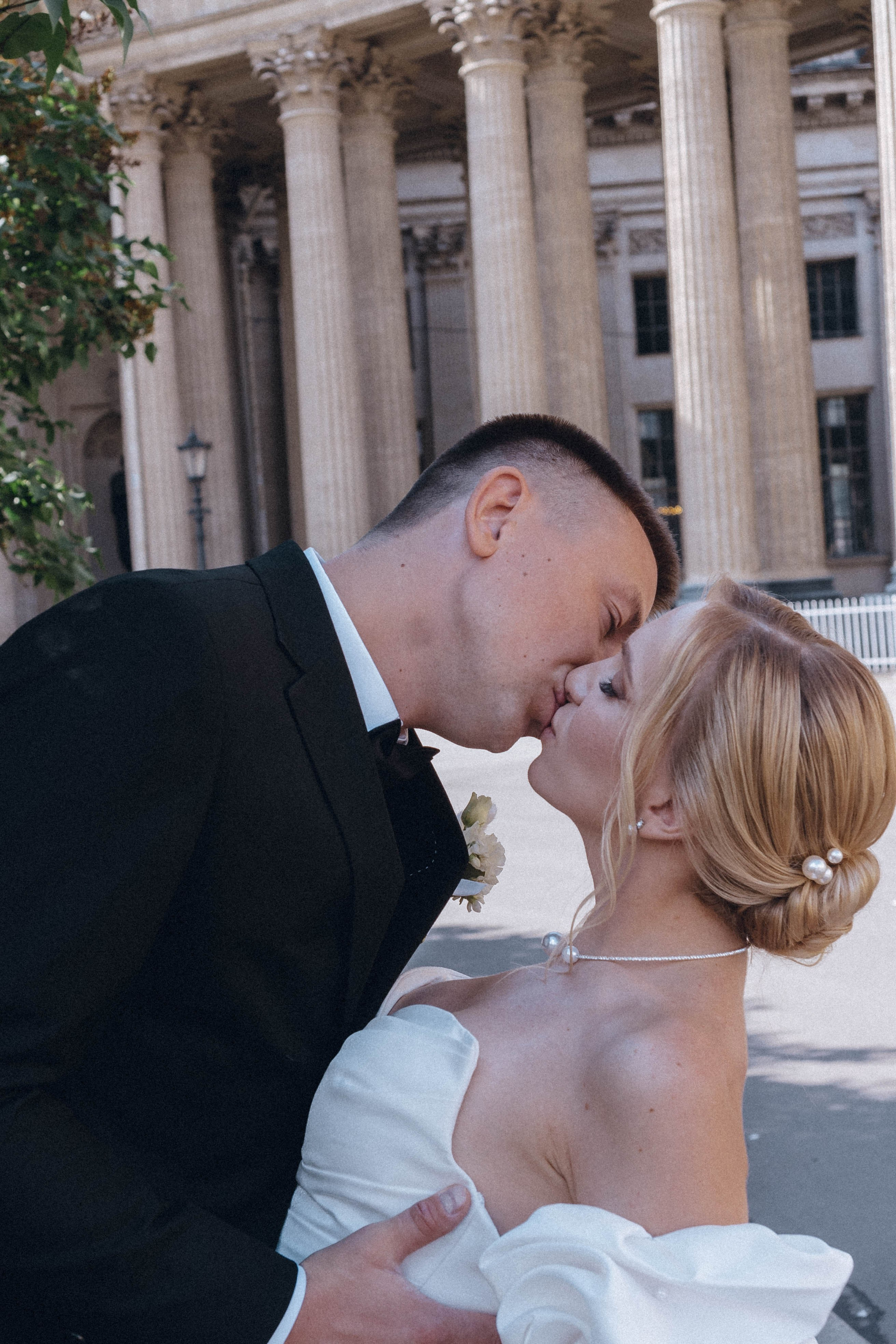 СВАДЕНБНАЯ СЬЕМКА НА КАТЕРЕ ПО КАНАЛАМ САНКТ-ПЕТЕРБУРГА И В АКВАТОРИИ НЕВЫ. Профессиональный фотограф, Санкт-Петербург — Виктория Богомолова