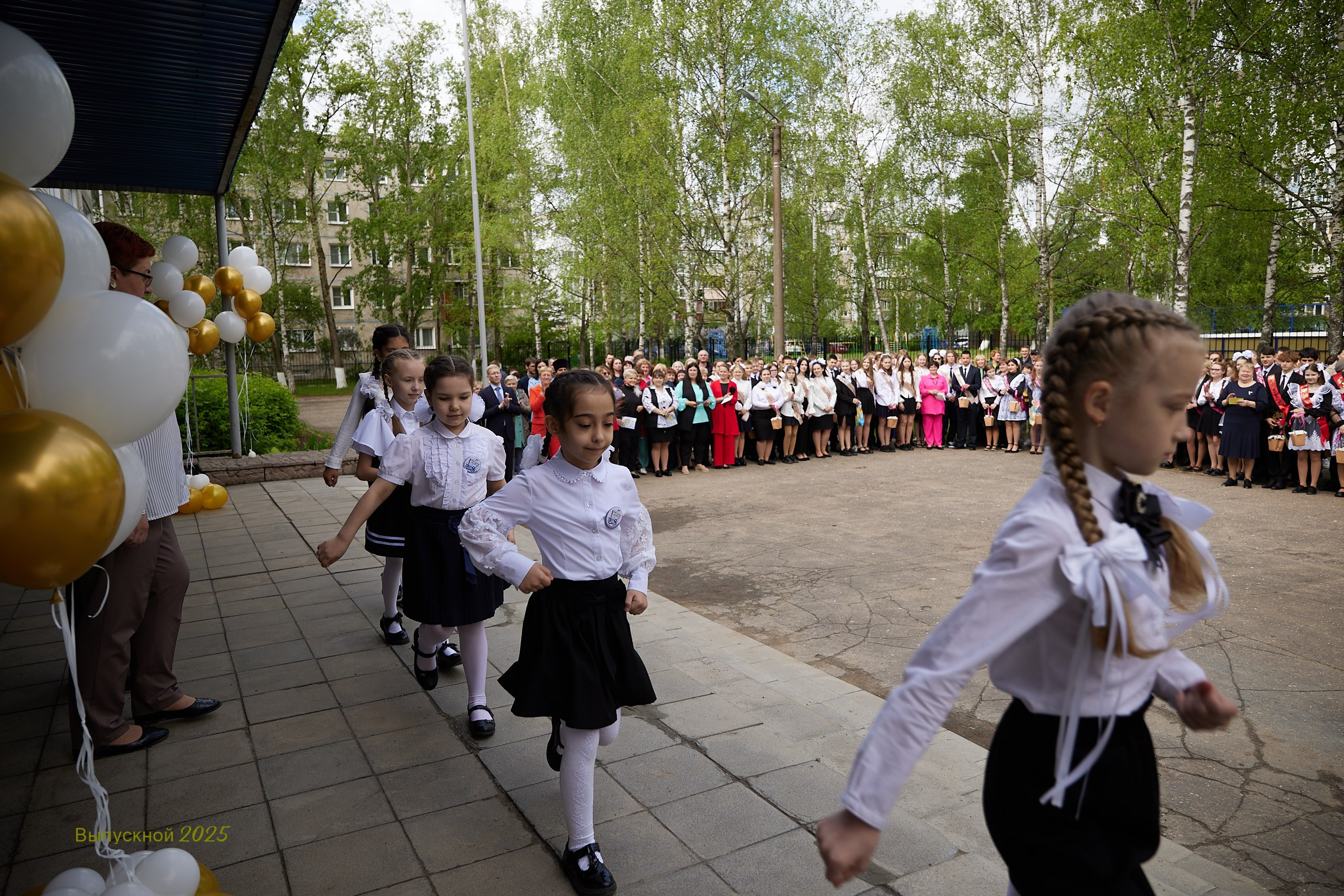 Выпускной «Прощай школа» 2025 год. Спортивный фотограф Некрасов Денис