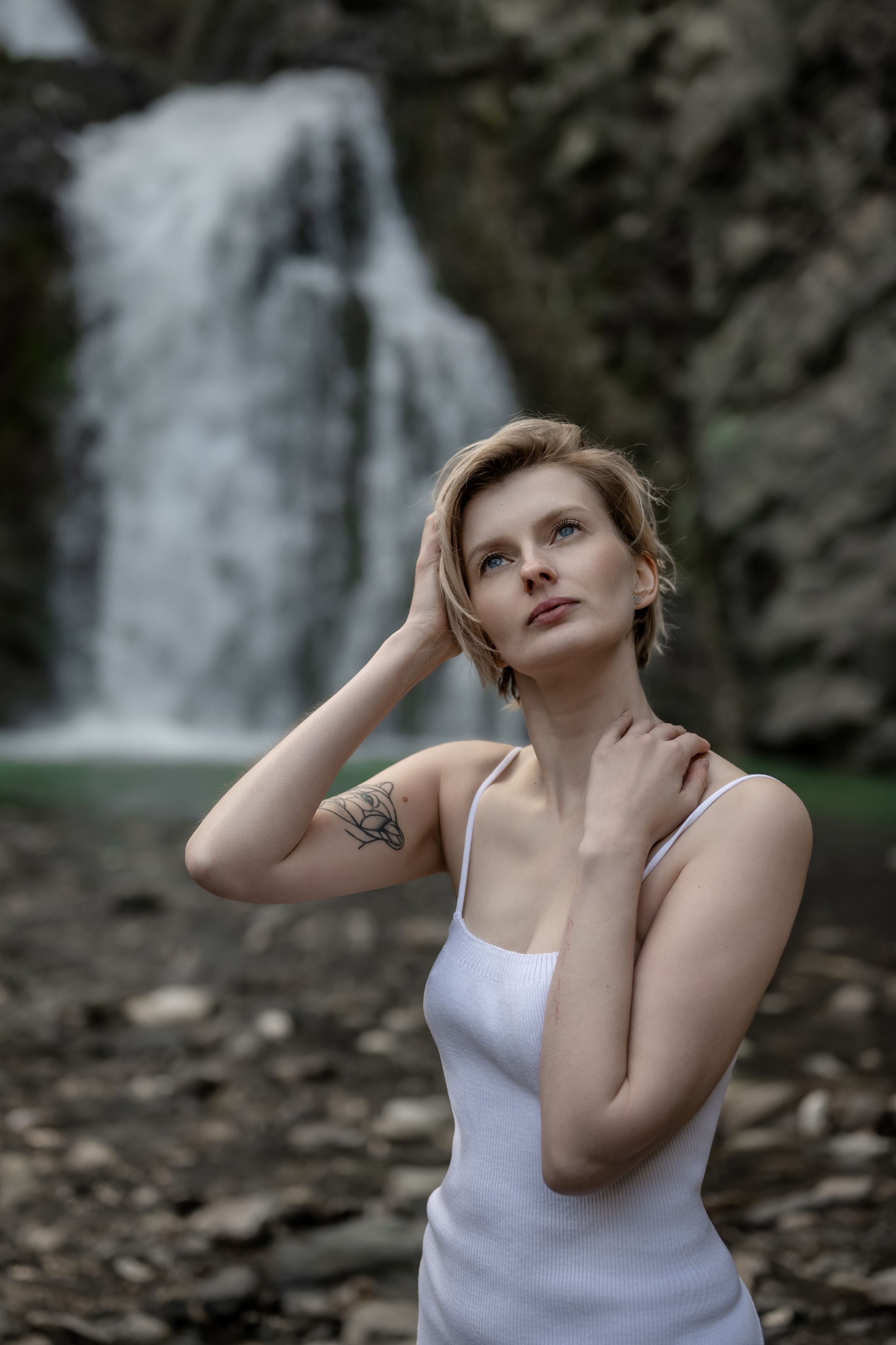 Настя змейковские водопады. Наталья Слесаренко фотограф в Сочи