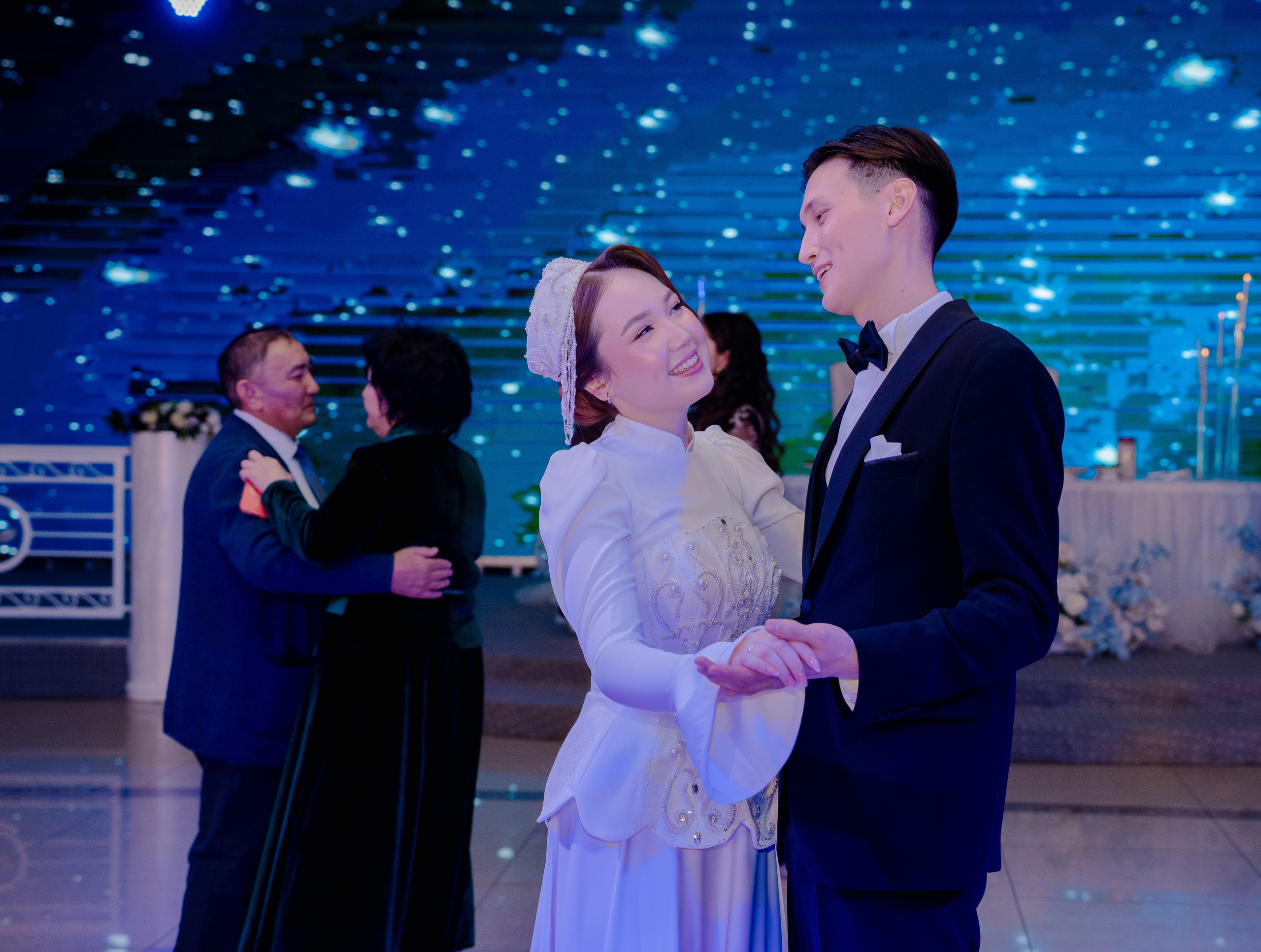 KAMILLA QYZ UZATU. Nomad media