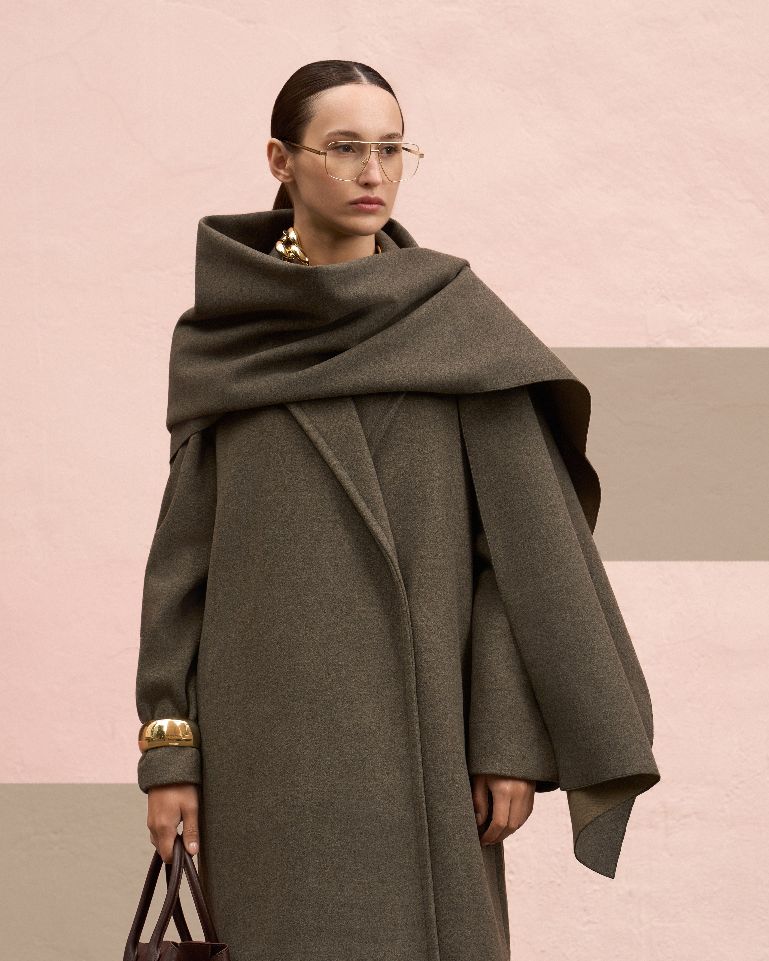 Стрит лукбук осень-зима. Фотограф для брендов в Москве Мария Волковская