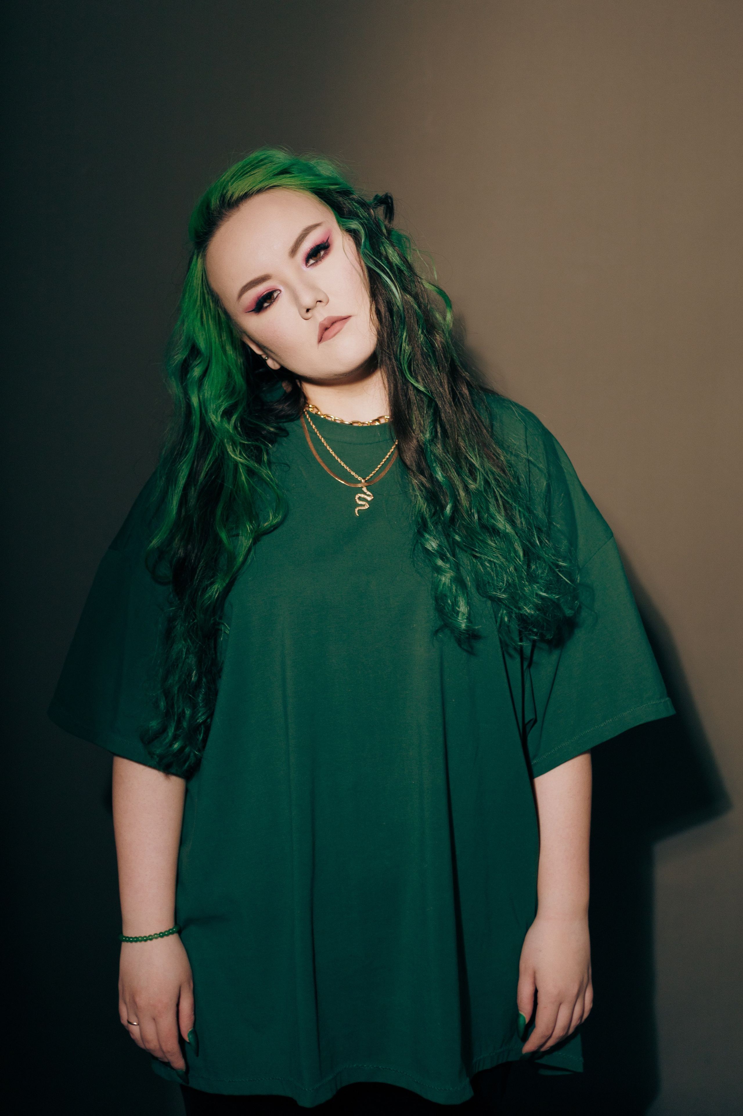 Ася. Студия