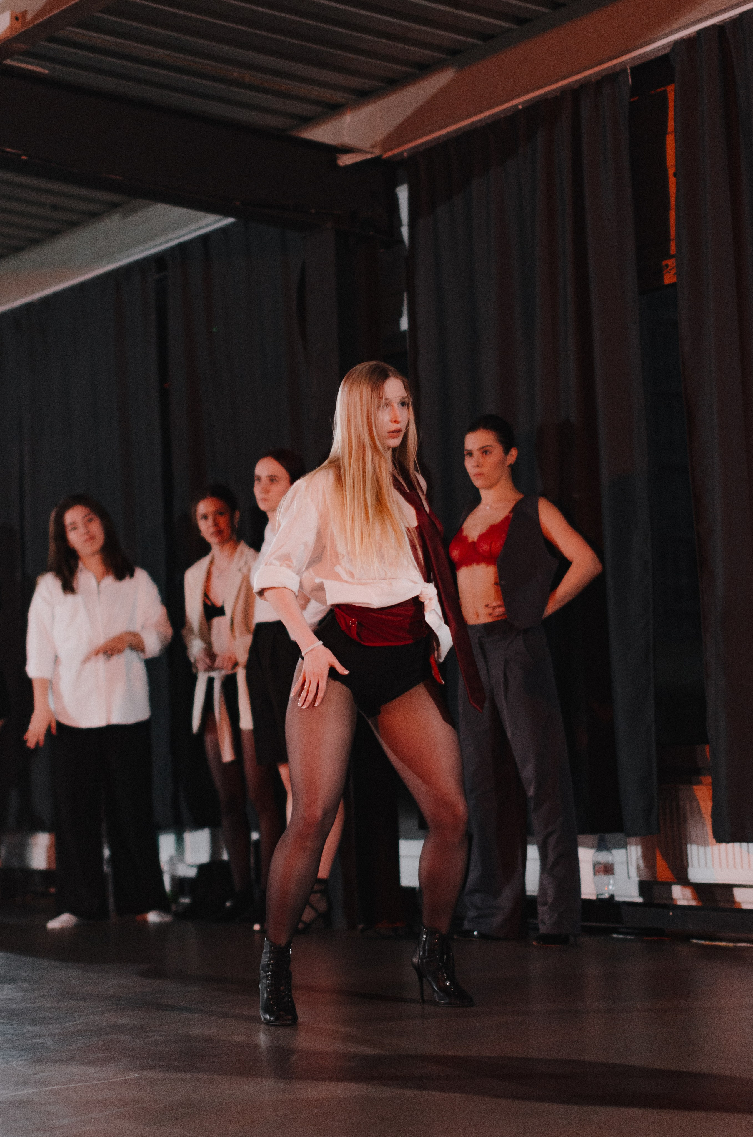 Birthday heels class Екатерины Ингачевой. Денисова Аля — фотограф для парных съемок и индивидуальных историй в Барнауле