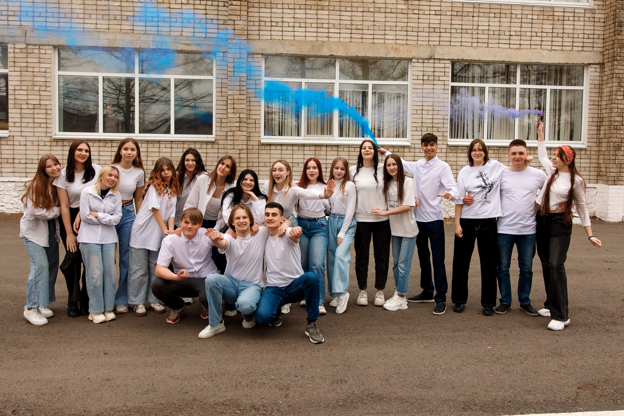 11 класс с. Барабаш. Фотограф Любовь Корниенко, Примоский край