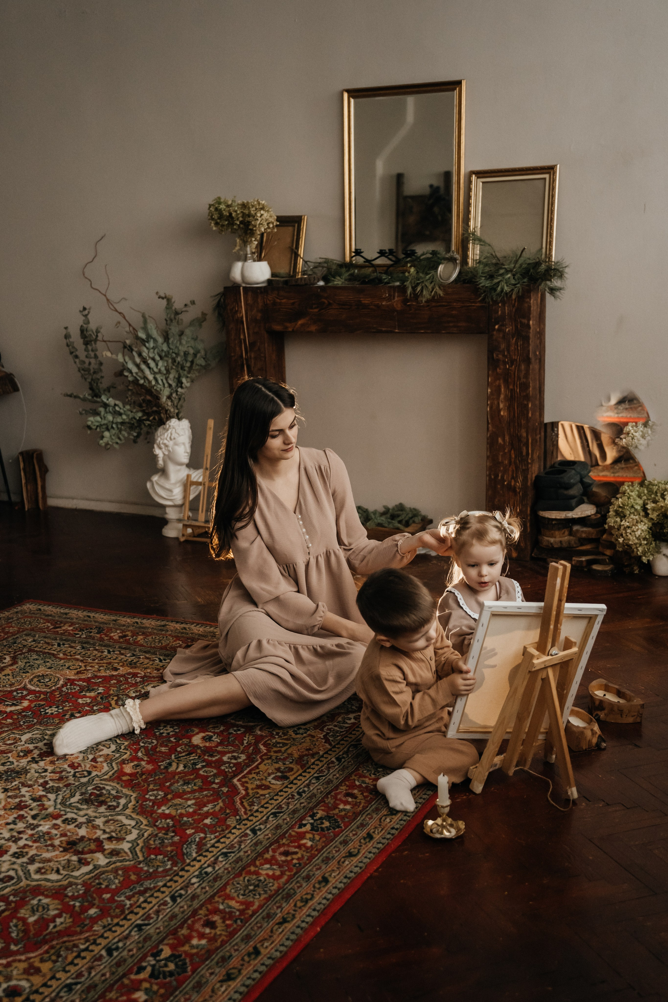 В мастерской. Ваш фотограф Вика Артемова