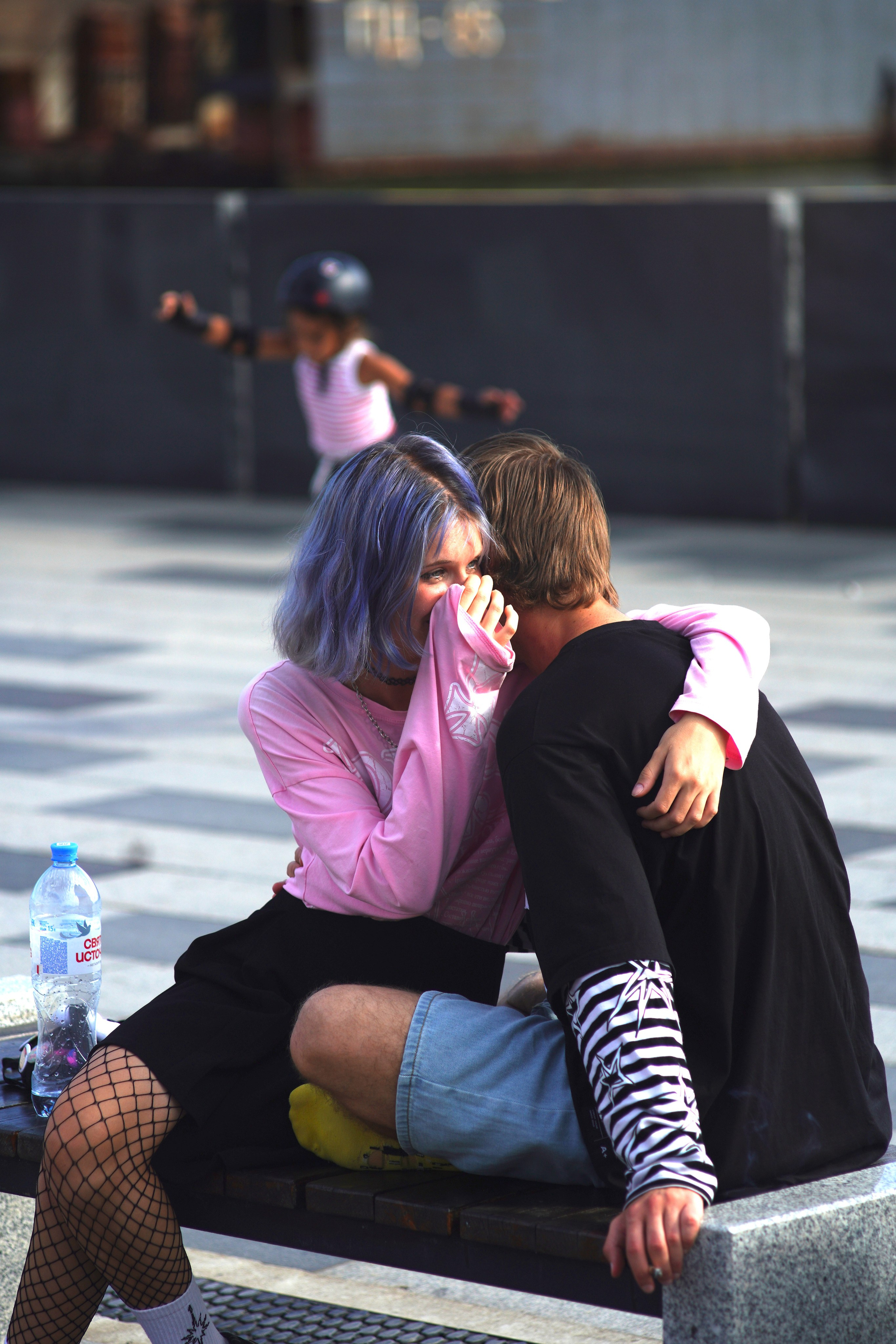 Синие локоны и тёплые объятия. Фотограф Владивосток (художественный портрет, празднование, торжество, мероприятие, фотопрогулка)