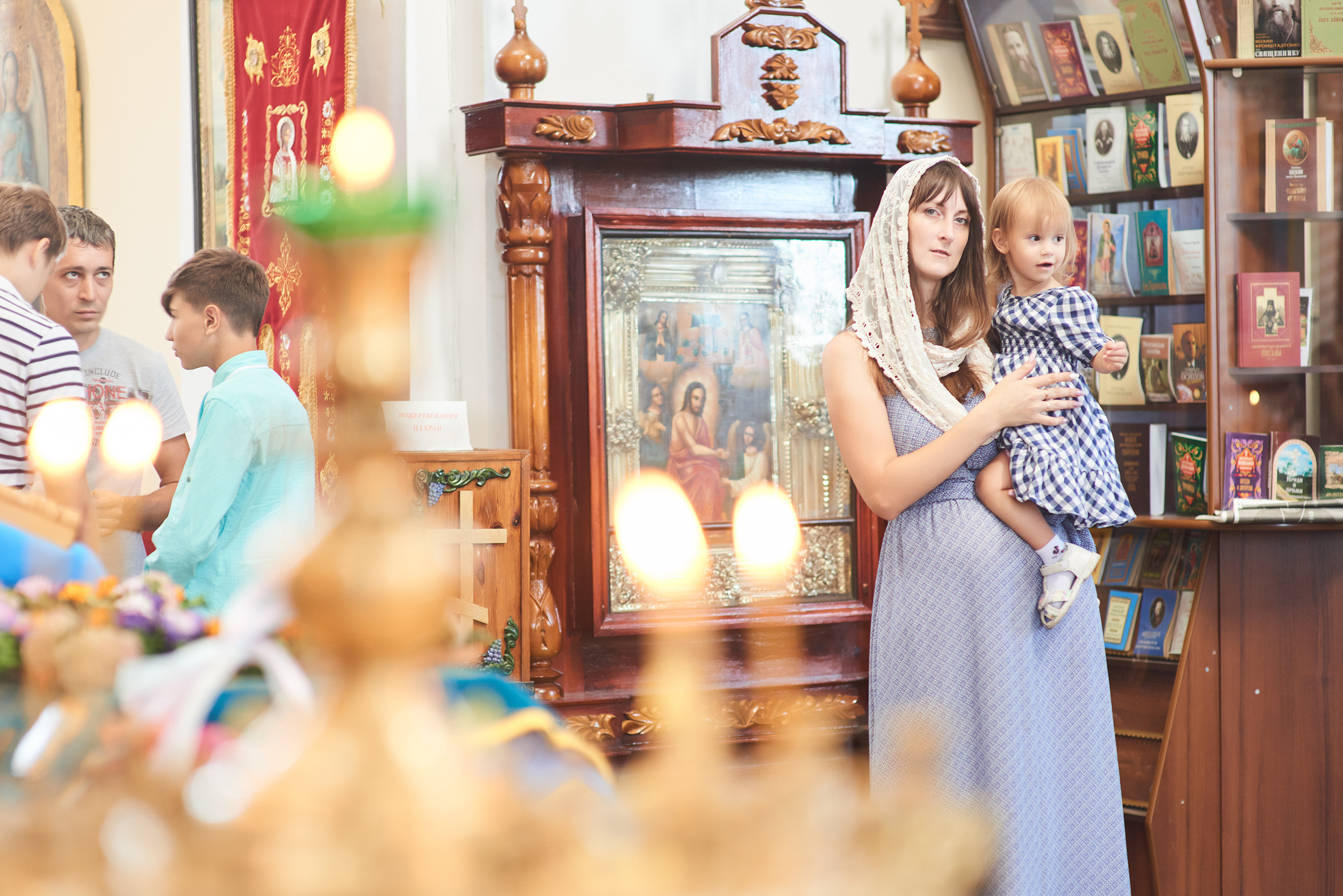 Храм св. блгв. Кн. Александра Невского. Фотограф в Луганске Лариса Аксёнова