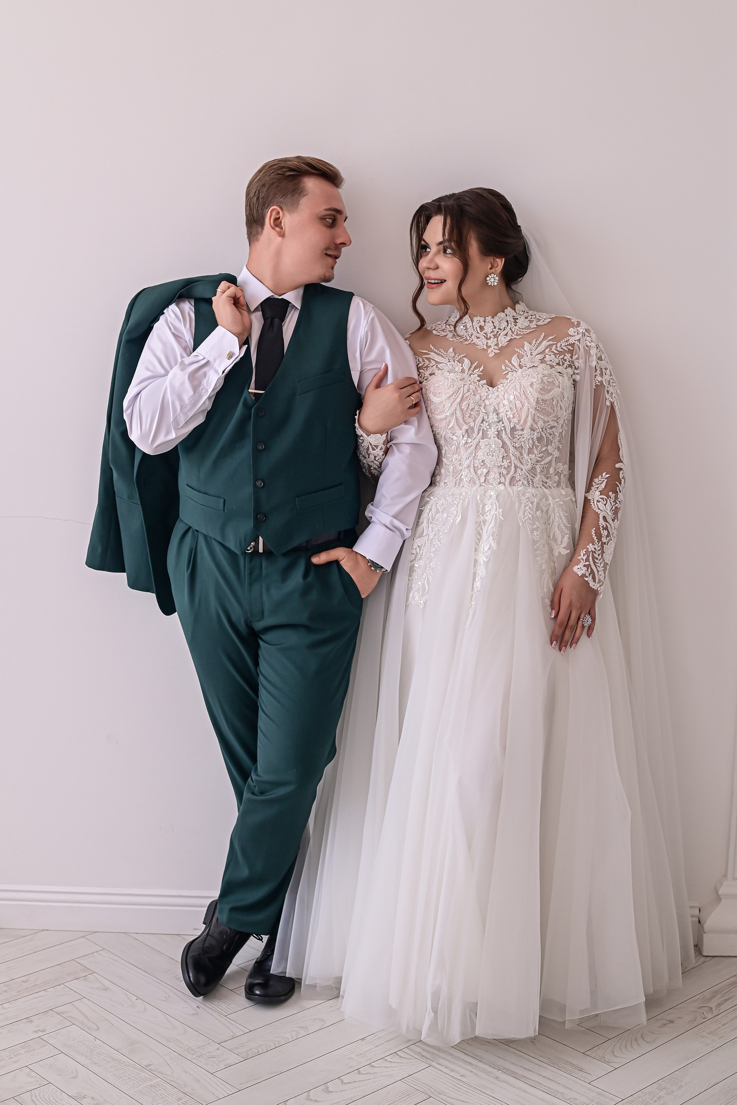 Съемка в студии, гостинице. Семейный и свадебный фотограф в Донецке Донская Анастасия