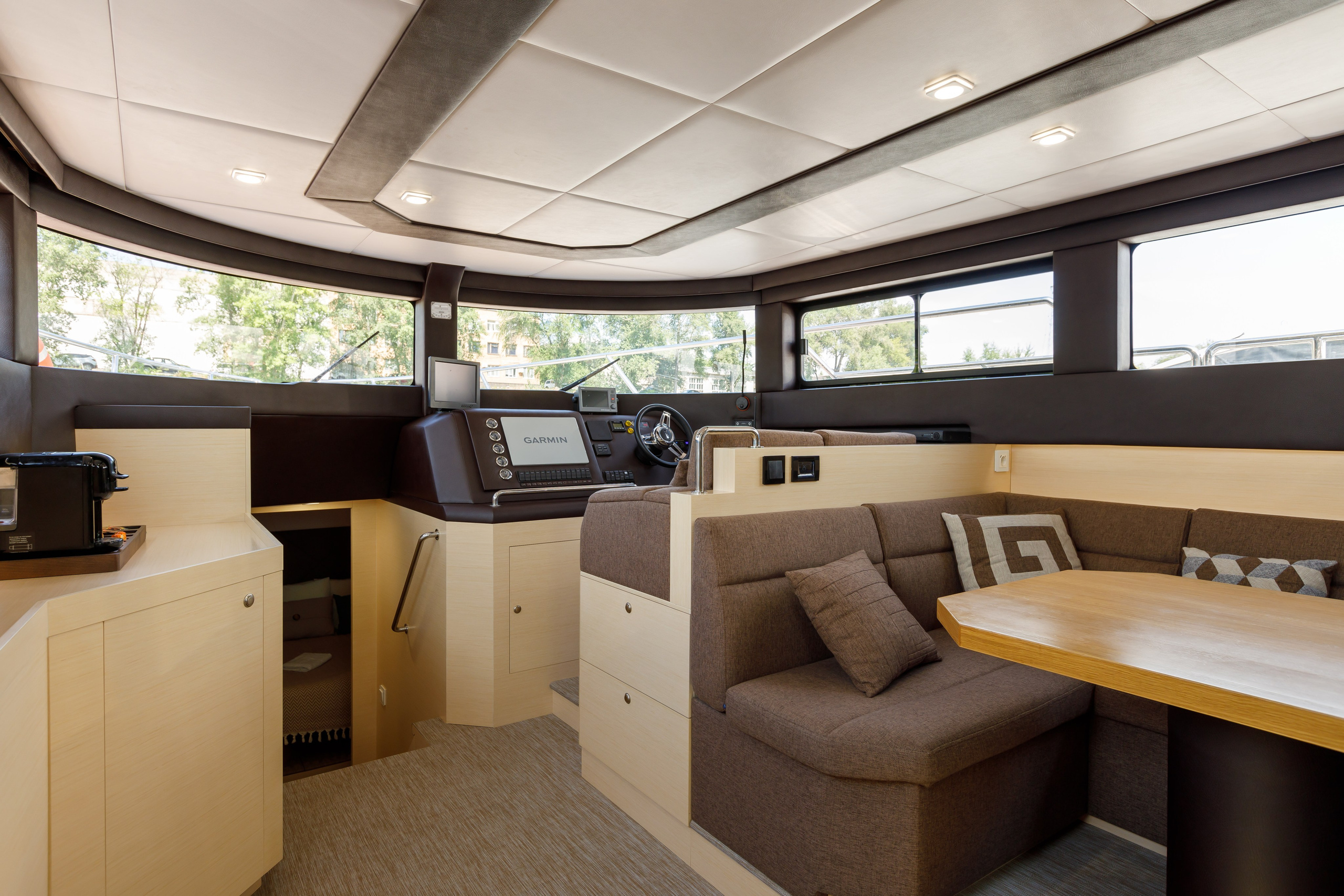 Съёмка яхты для презентаций и продаж. Привет, я Натали. Фотограф из Самары