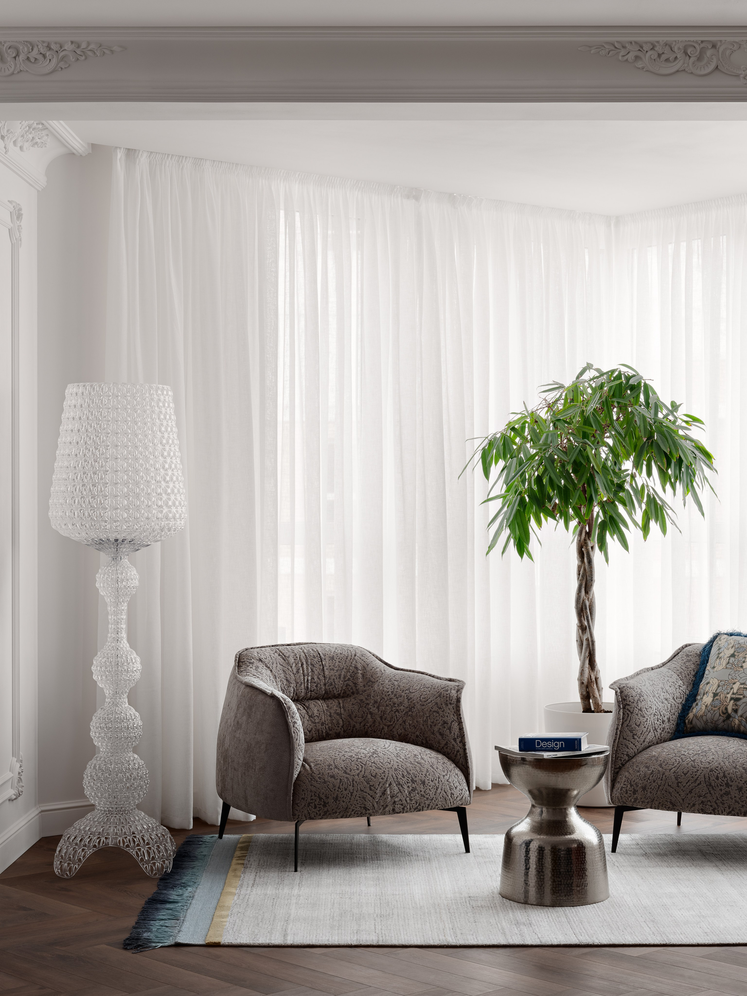 Интерьеры реализованных проектов, запечатлённые интерьерным фотографом Сергеем Денисенко