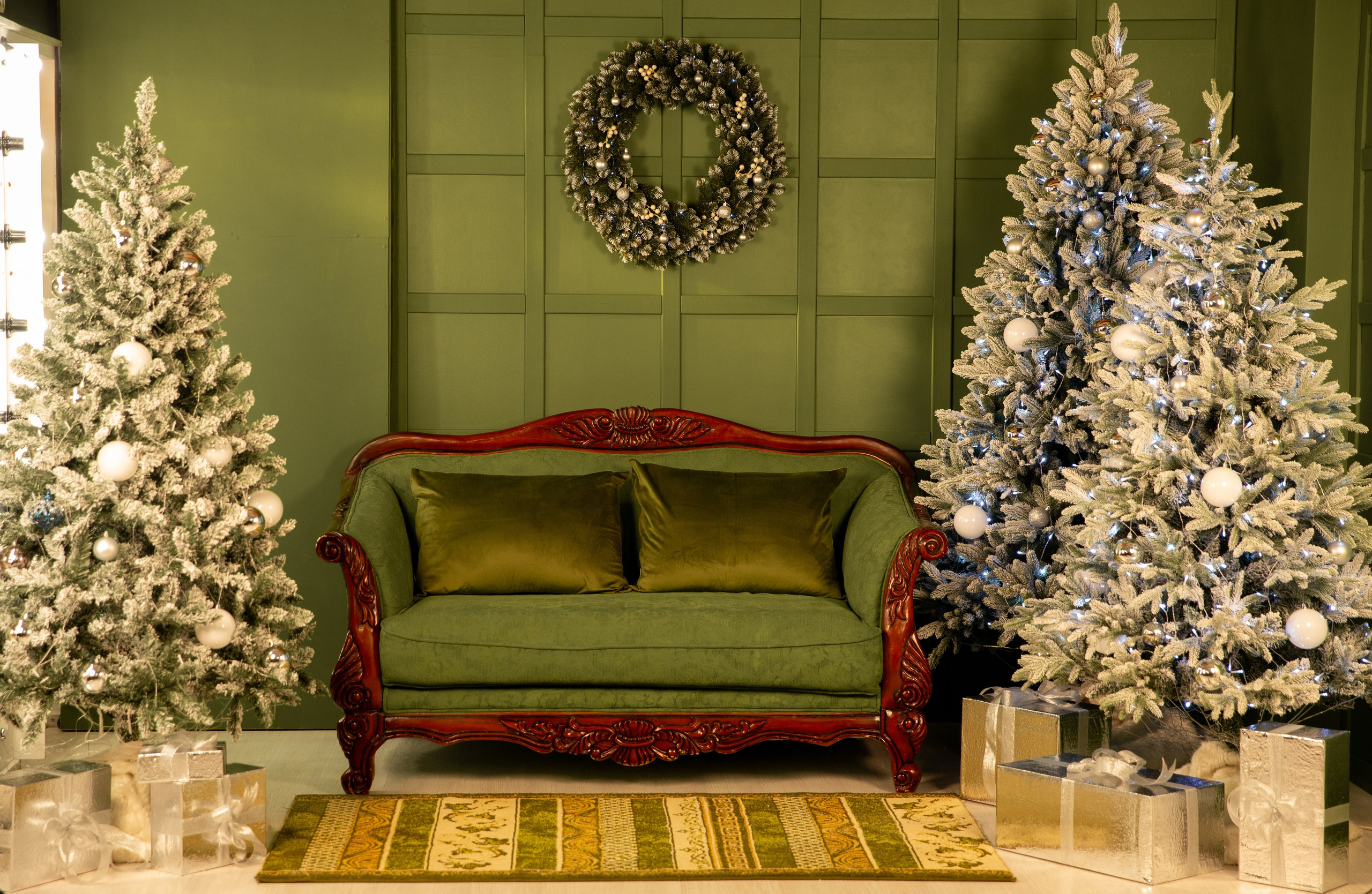 Изумрудная. Фотостудия Алматы. Фотосъемка Алматы. Фотосессия Алматы. Фотокурсы. Обучение фотографии. Аренда студии