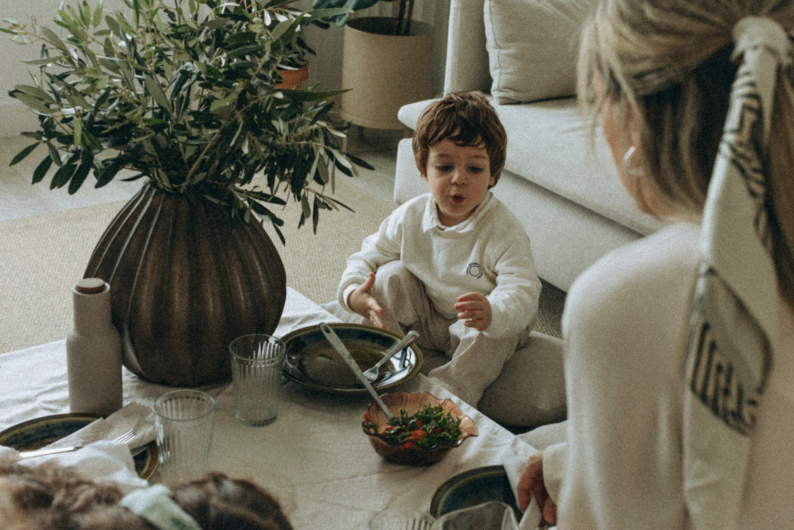 Family day — pizza and kite adventures. Katerina Nord | Wedding and Couple Photographer in Germany and Europe