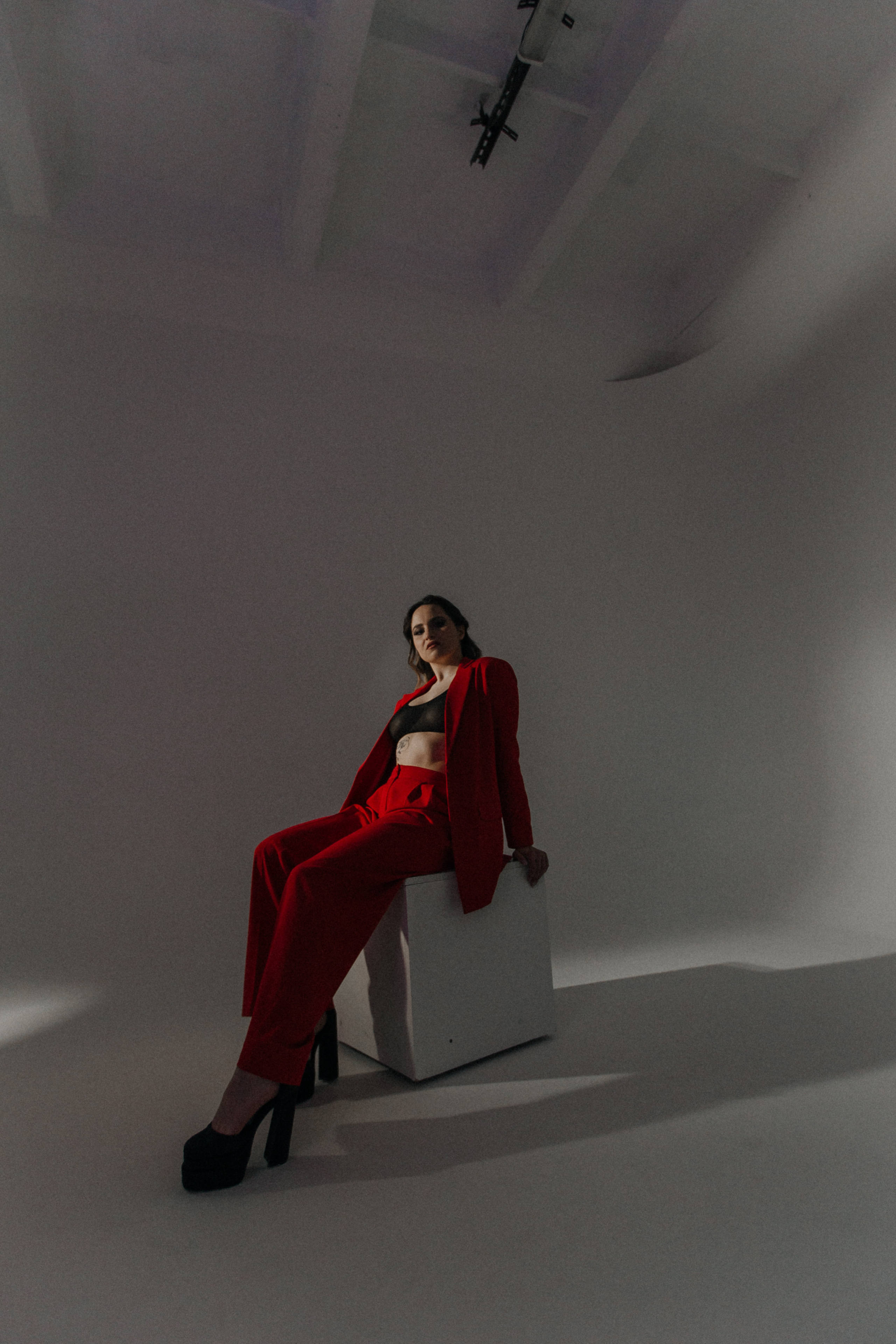 Artificial Light. Valery Litvinova Photography