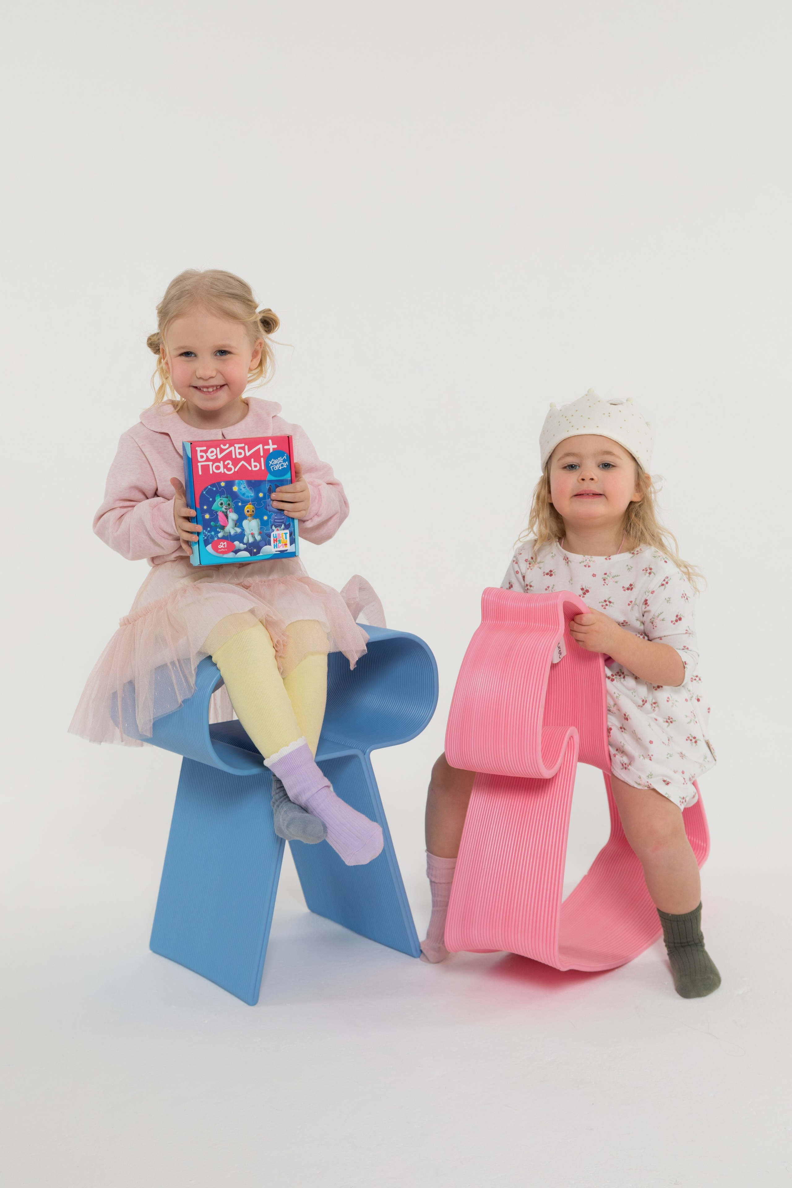 Имиджевая и каталожная съёмка для бренда детских пазлов. Детский и контент фотограф Надя Волкова Санкт-Петербург