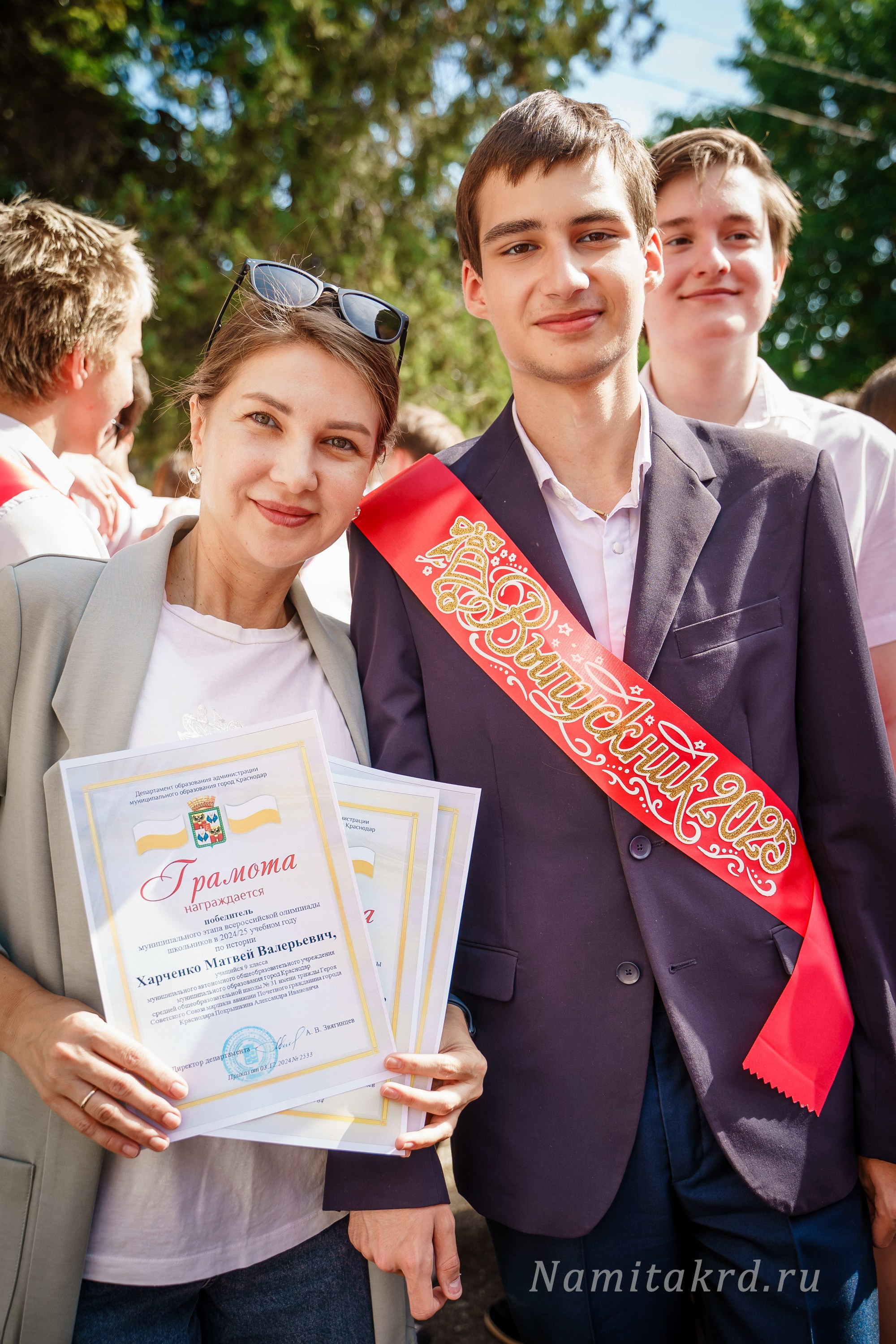 Последний звонок_Выпускники 9кл_Школа _31_2025 г. Фотографы из солнечного Краснодара Вадим и Надежда Митус