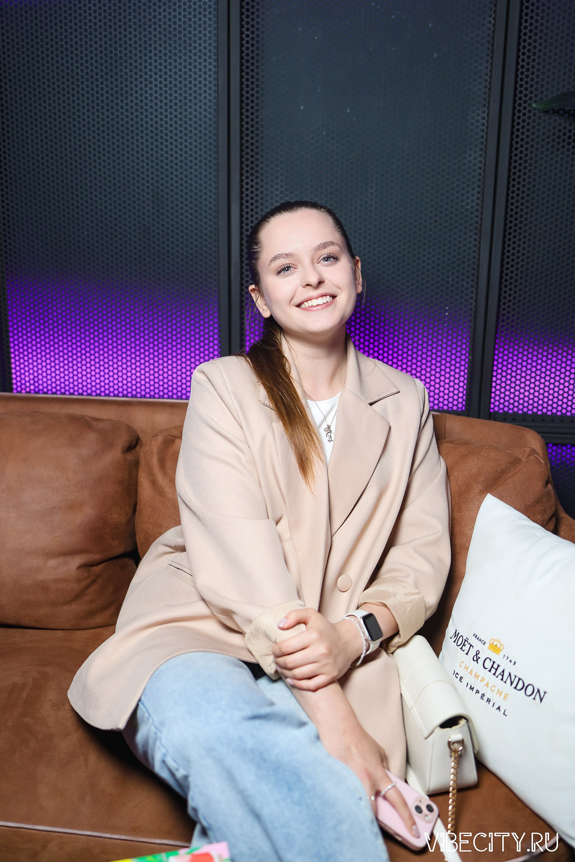 DOUBLE U. VIBECITY.RU Вайб Сити Ру Фоторепортажи Фотоотчеты Калининград