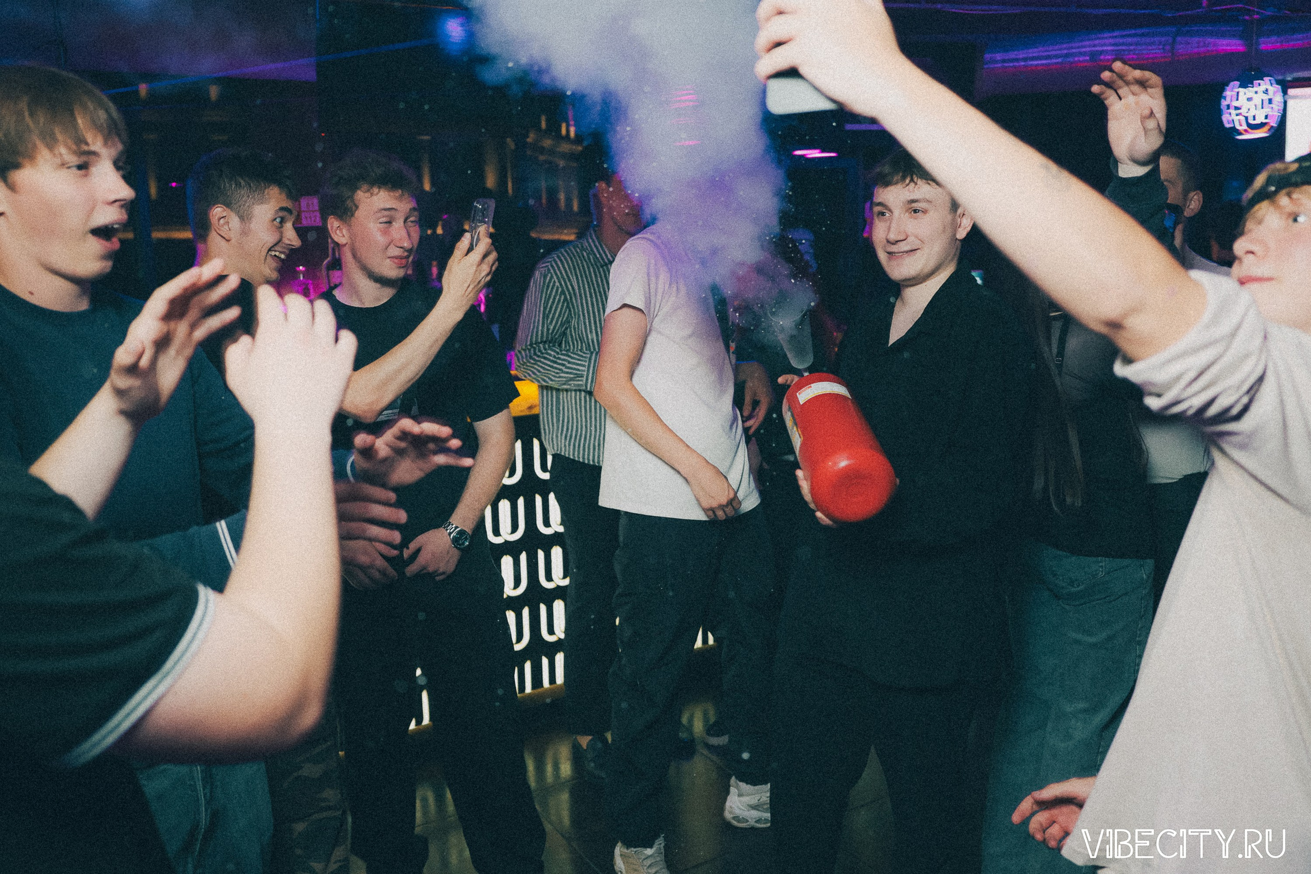 DOUBLE U. VIBECITY.RU Вайб Сити Ру Фоторепортажи Фотоотчеты Калининград