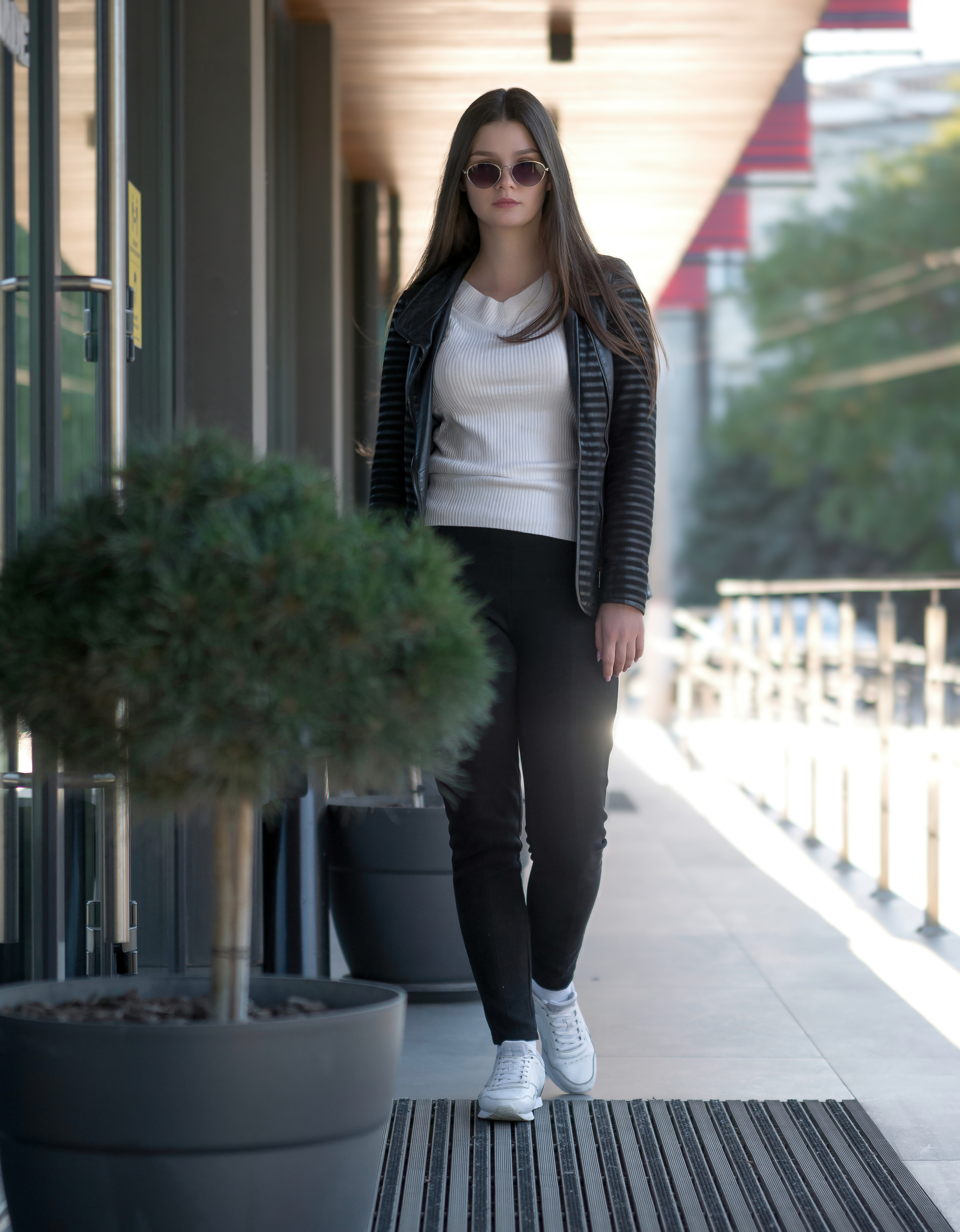 Надежда — уличный фотосет. Сайт фотограф в Керчи Кислый Юрий