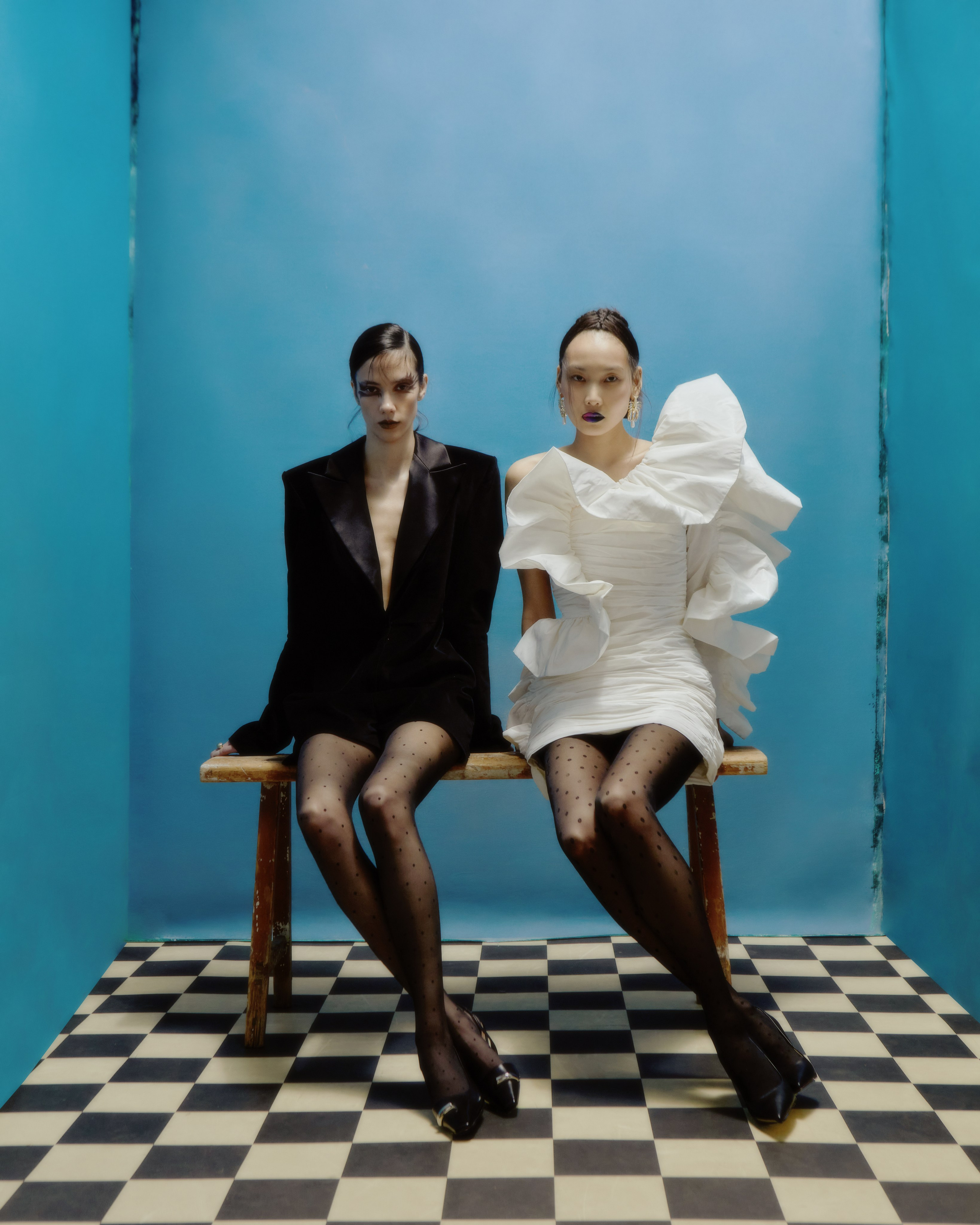 SCHON magazine: Mystical room. WORKS