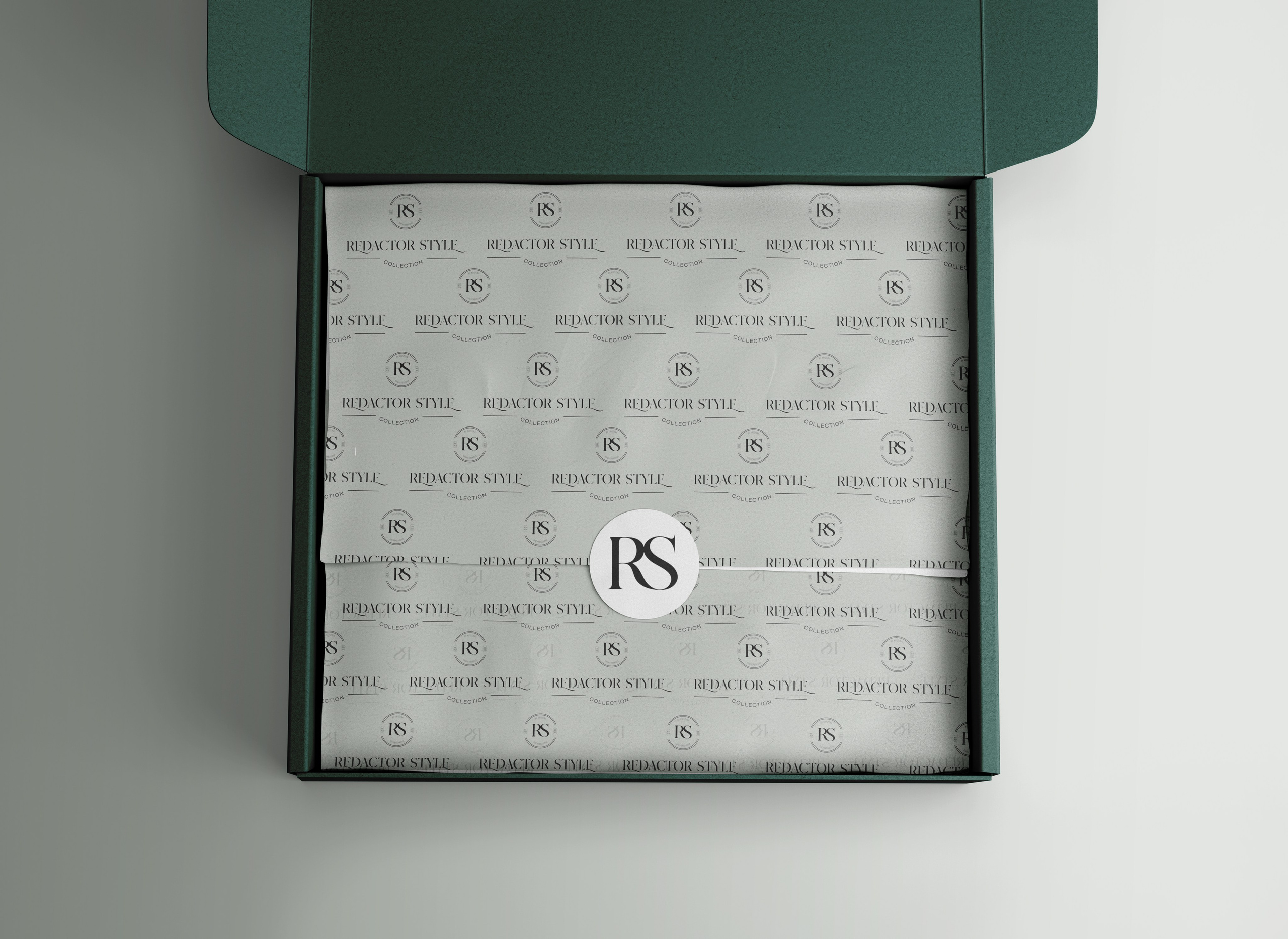 «Redactor Style»  — бренд женской одежды. Лина Ивахник, графический и бренд — дизайнер