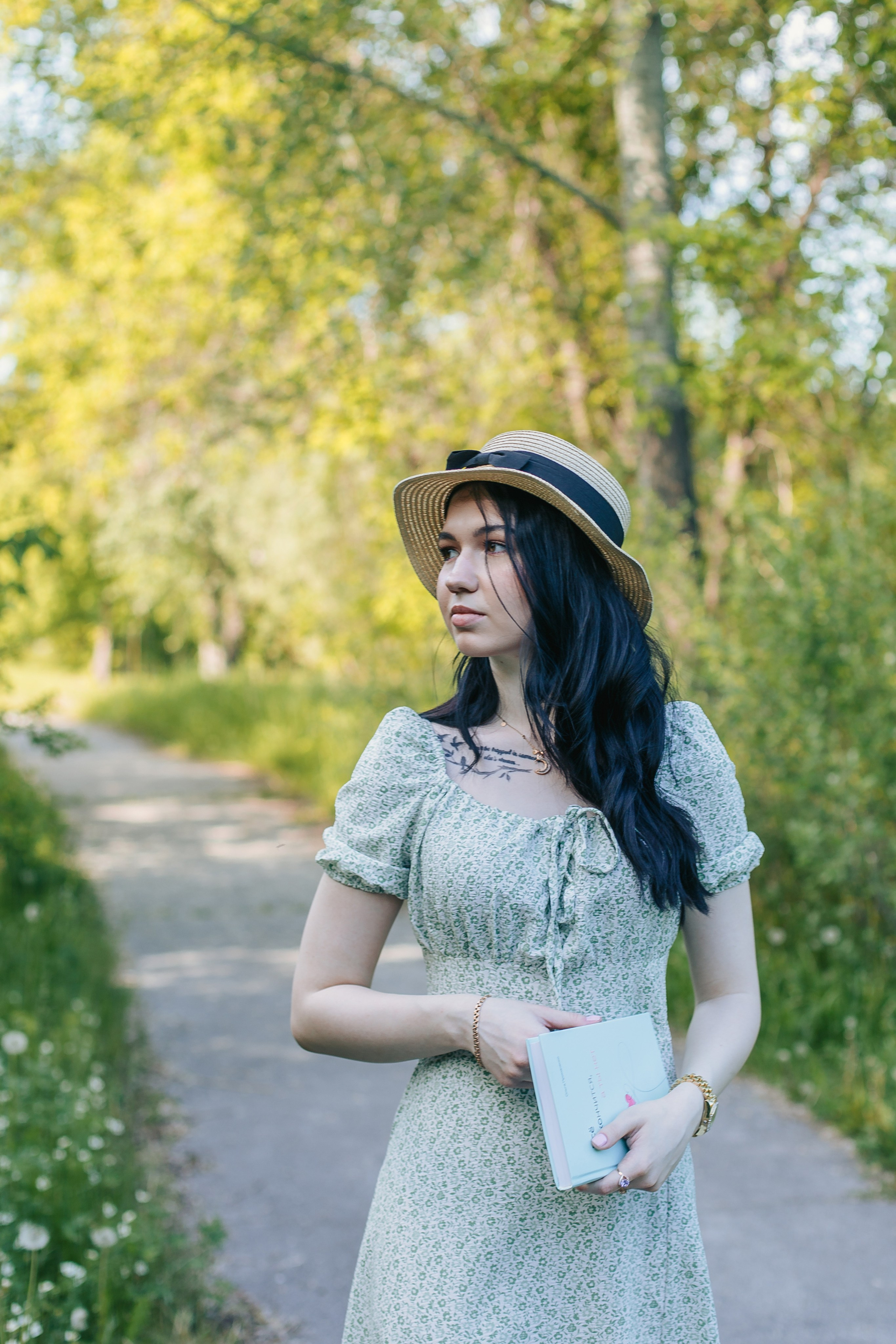 Александра. Выпускные альбомы Искитим, Бердск и Новосибирск Крюкова Елена