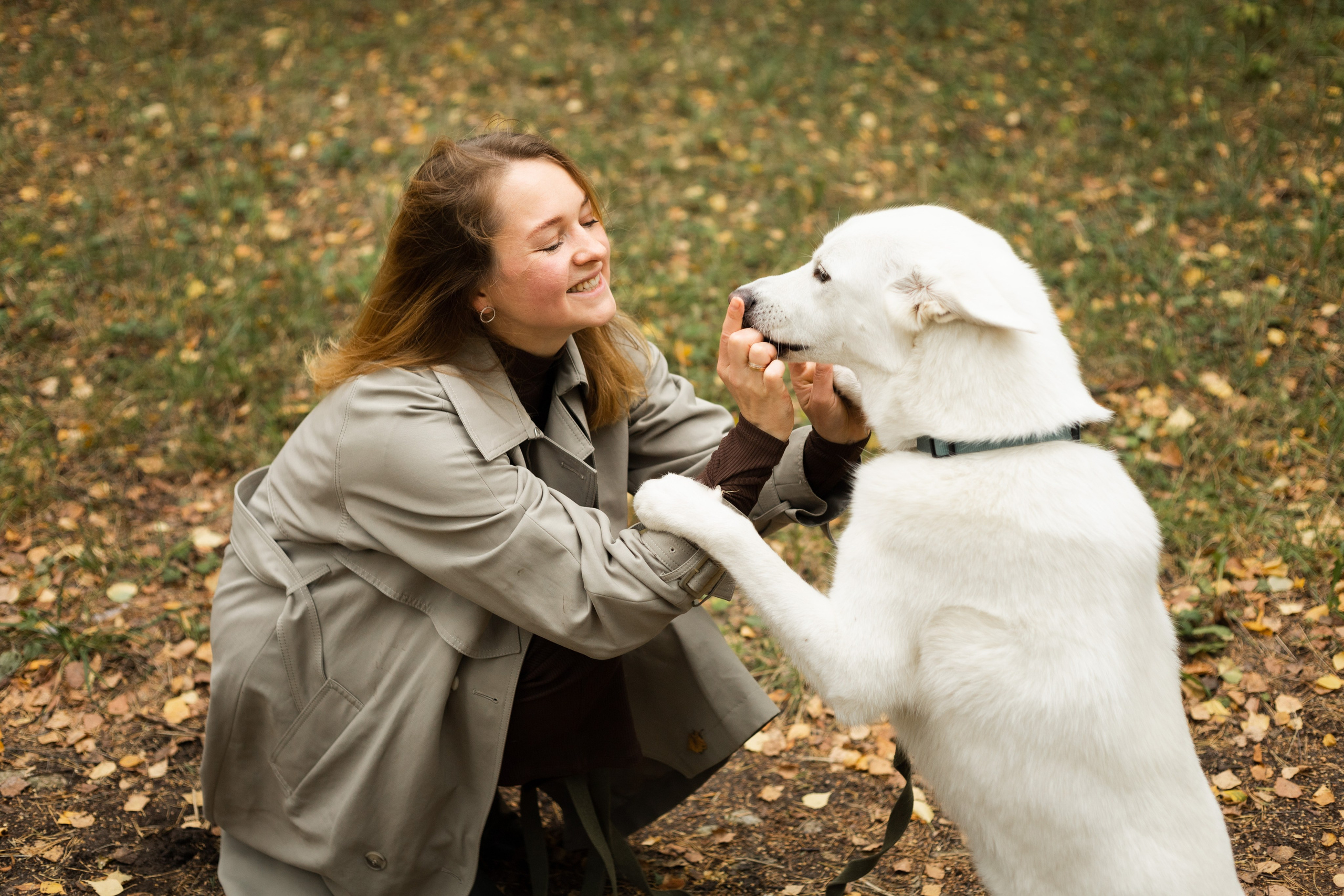 Таня и Зефирка. Фотосессия в парке с собакой. Семейный и детский фотограф в Санкт-Петербурге Павлова Елена