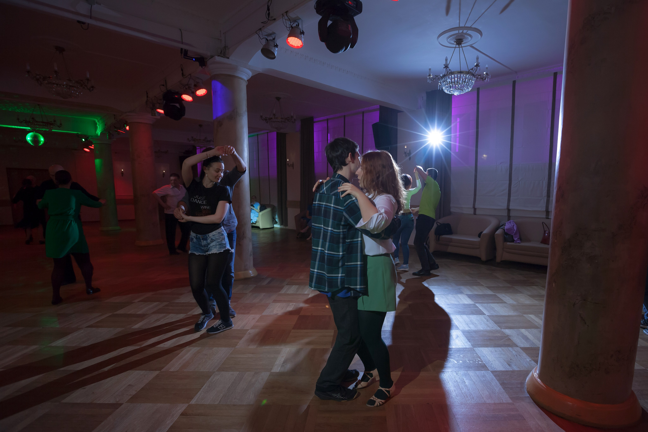 Вечер бачаты. Семейный и предметный фотограф Мария Львова Санкт-Петербург flitphoto