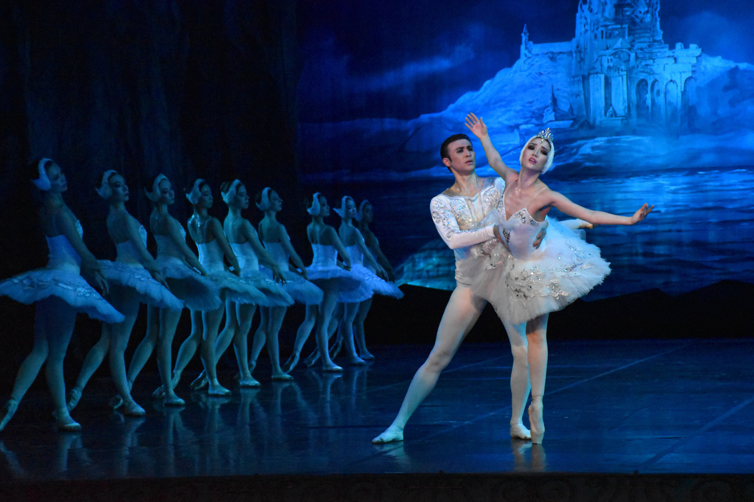 Балет «Лебединое озеро». Фотограф в Алматы