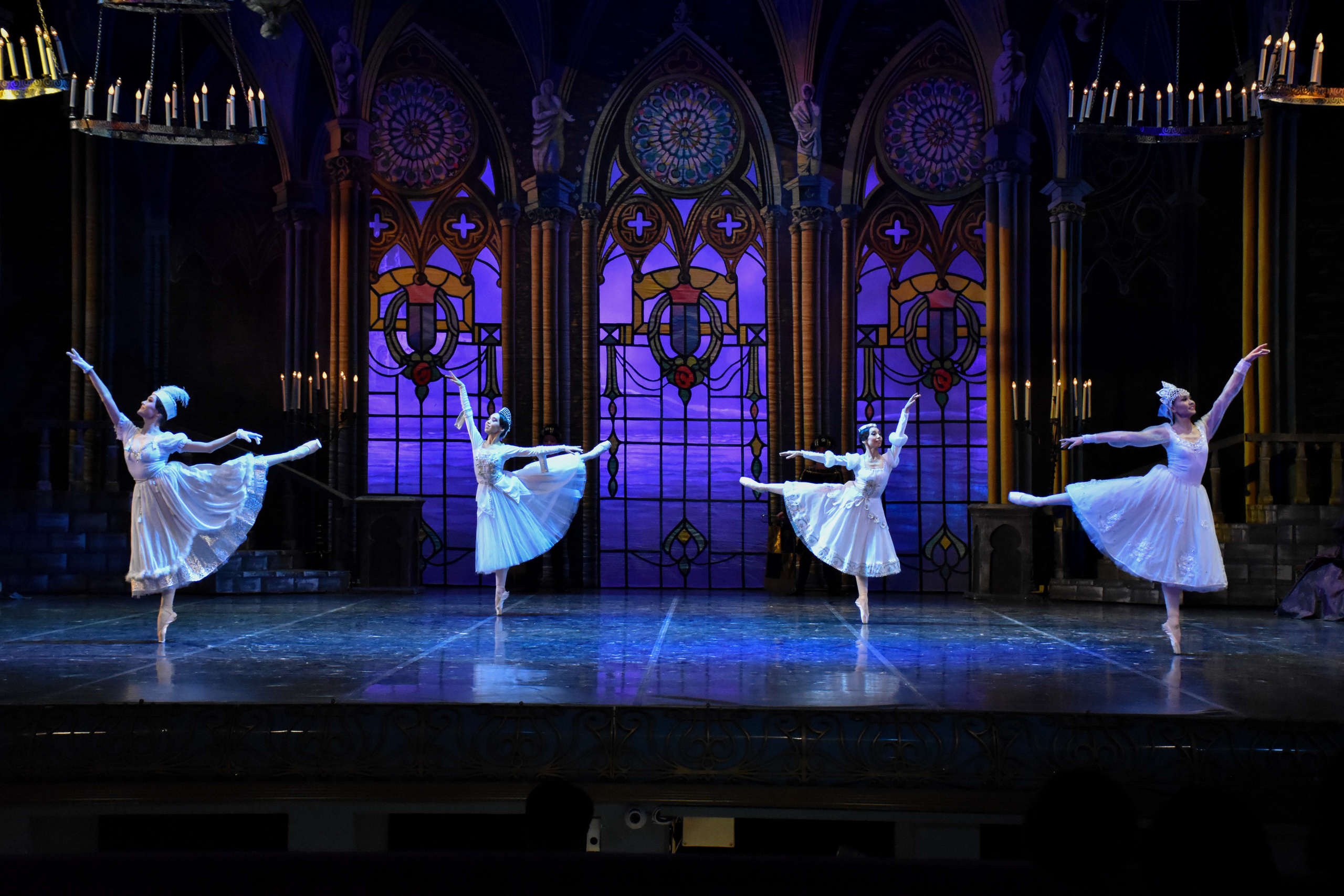 Балет «Лебединое озеро». Фотограф в Алматы