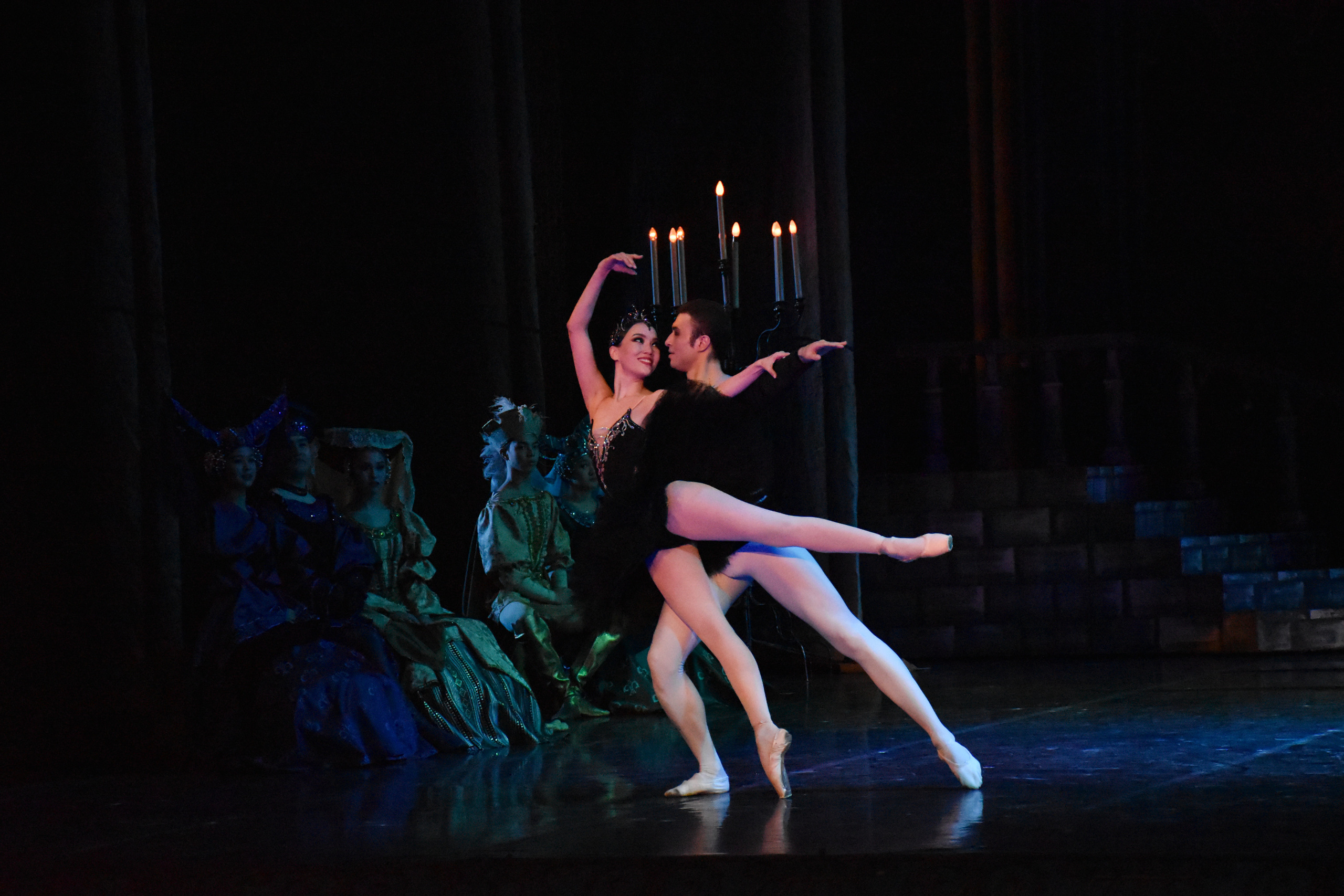 Балет «Лебединое озеро». Фотограф в Алматы