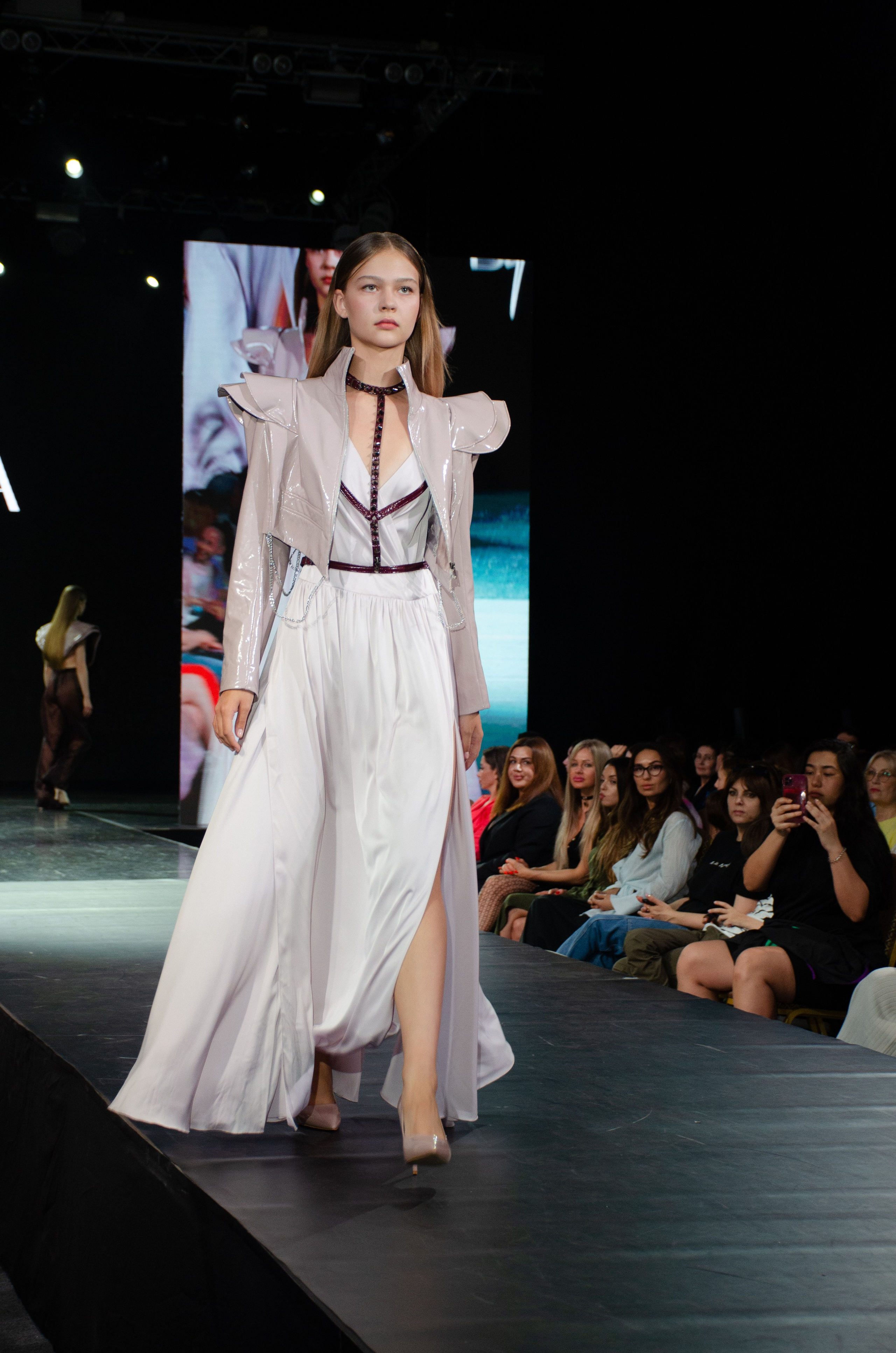 Неделя Моды Сибирь. Фотограф Универсал в Новосибирске