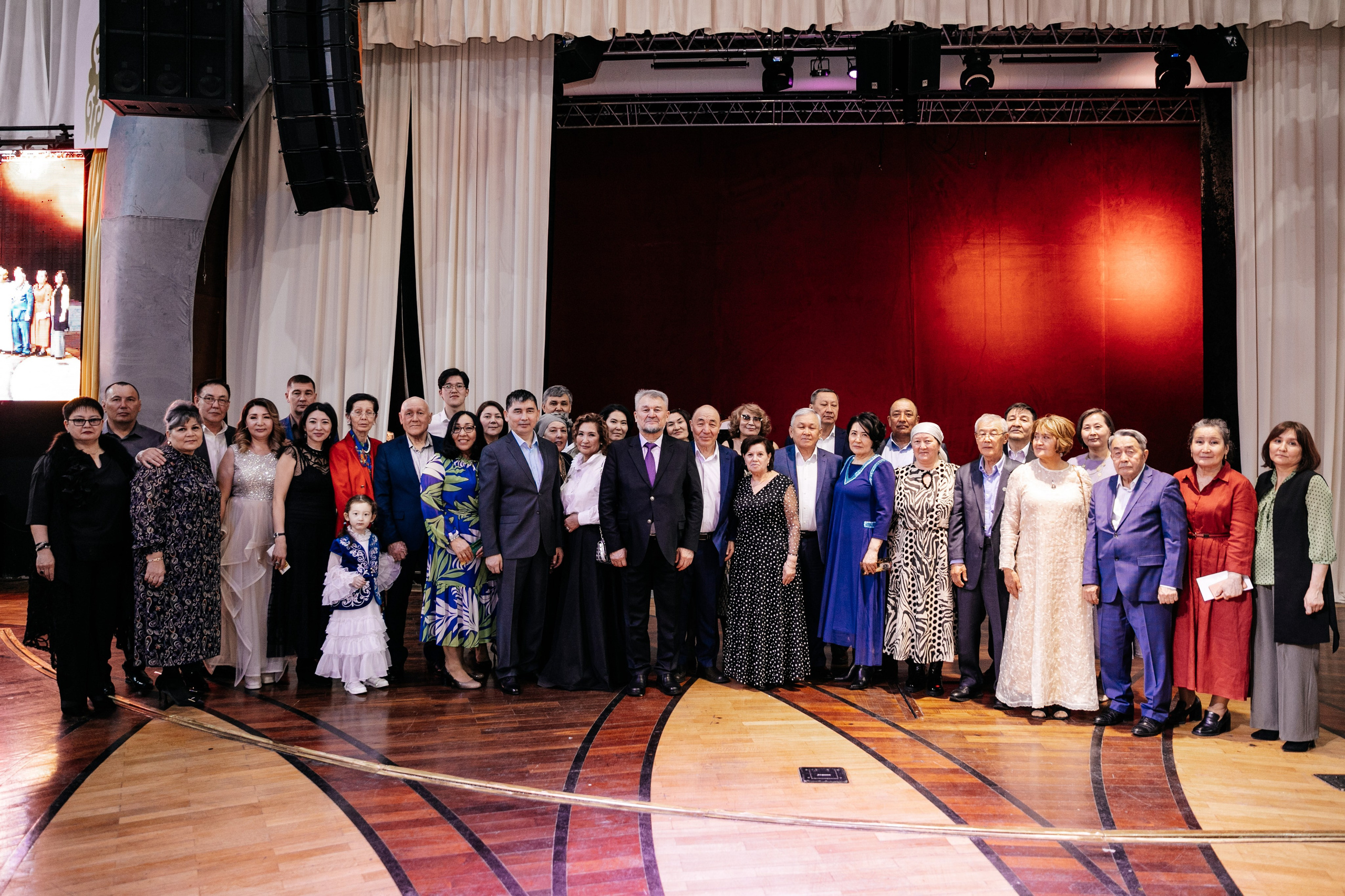 Свадебный банкет Абылайхан и Меруерт. Akkanatart.kz