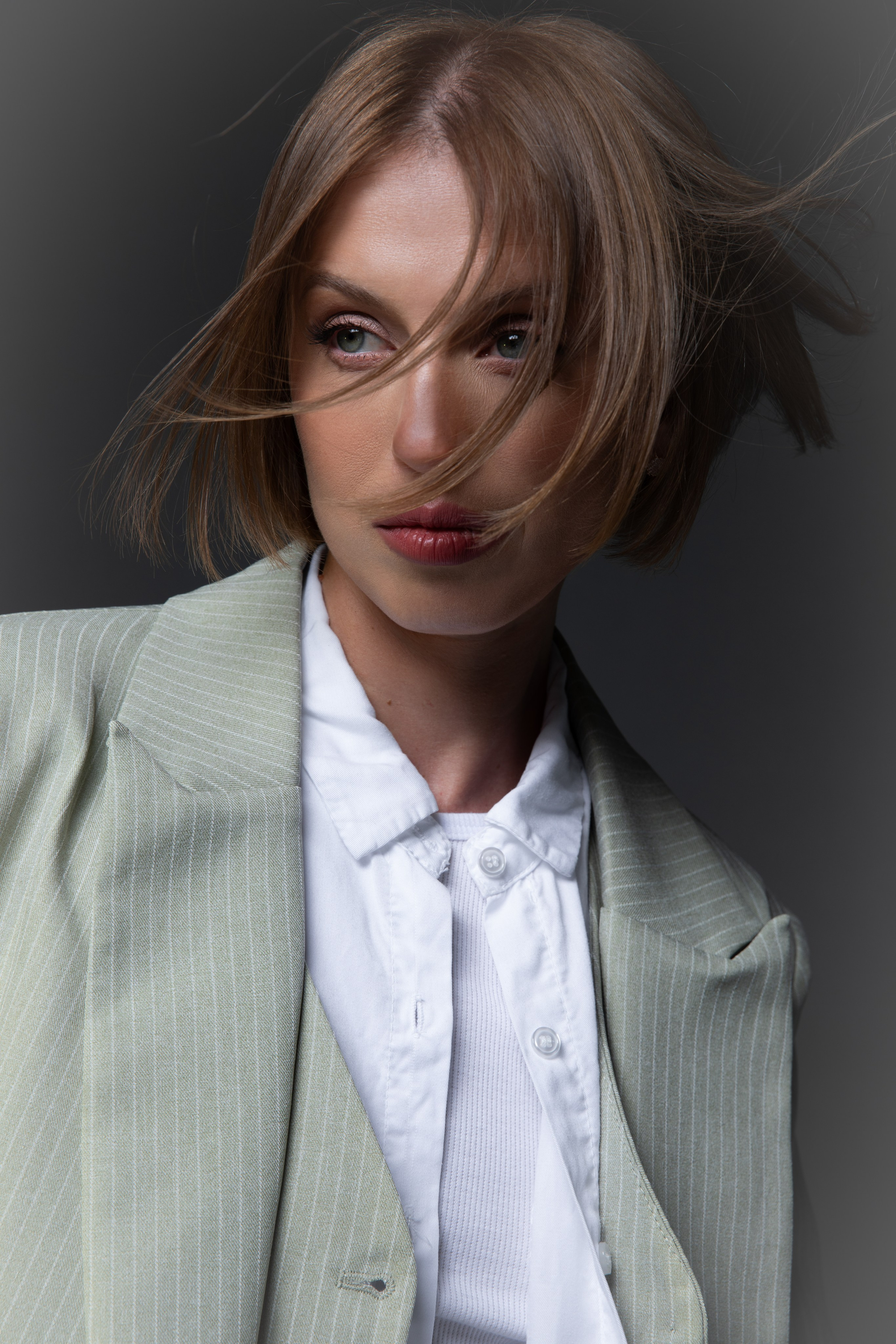 Каталожная съемка. Портретный фотограф в городе Дубна