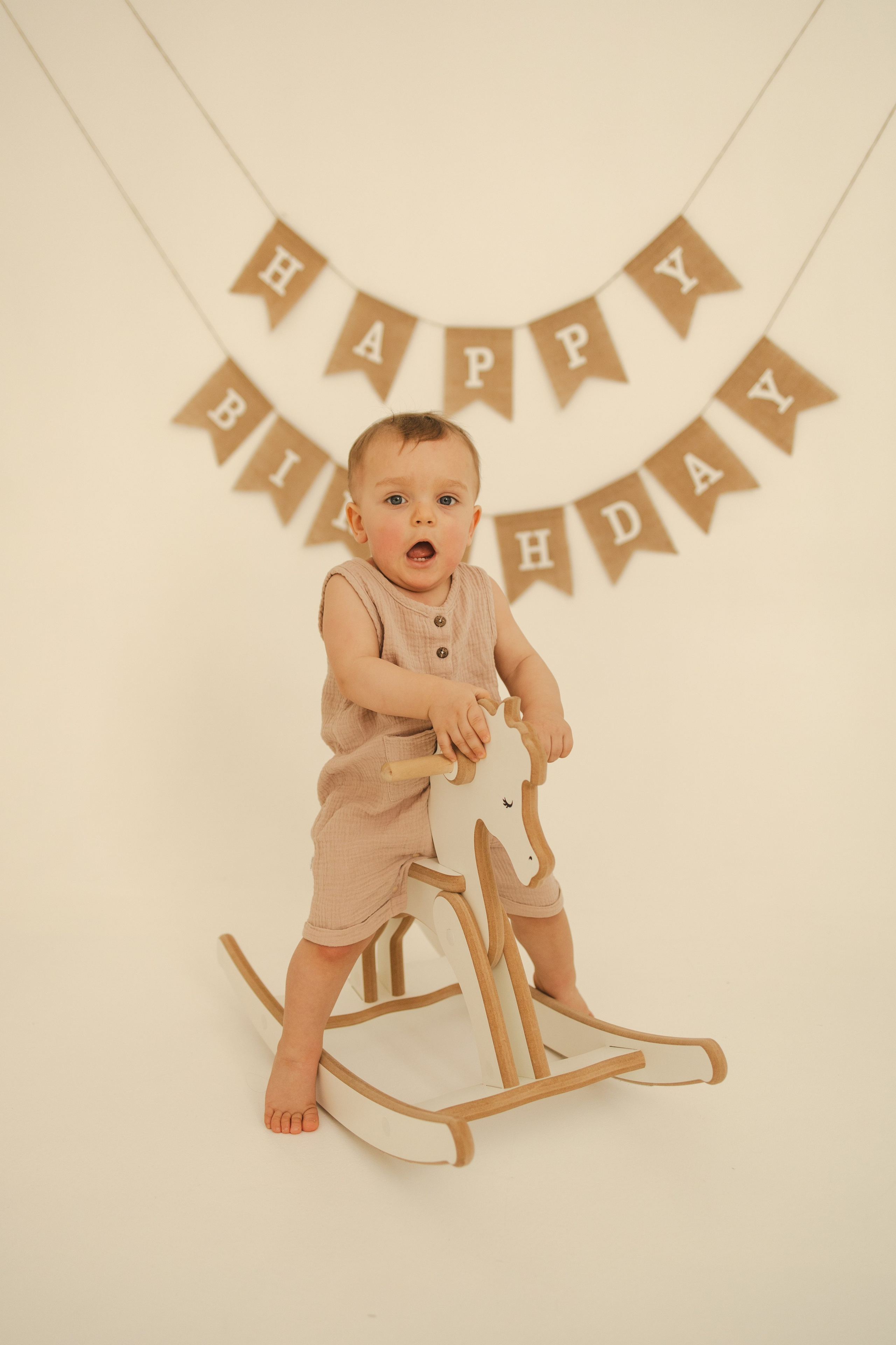 Тимоше 1 год. Фотограф в Иркутске Тома Кабанова