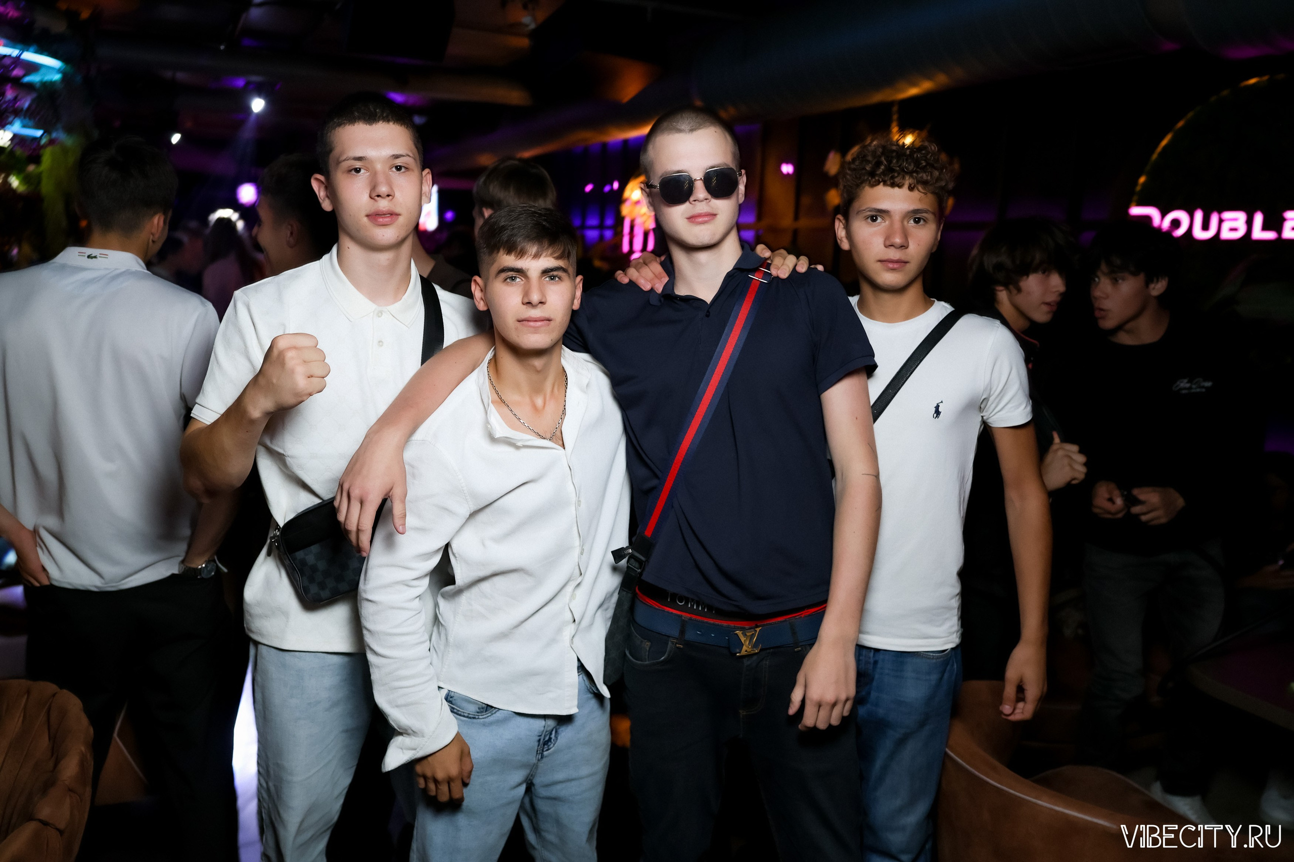 DOUBLE U. VIBECITY.RU Вайб Сити Ру Фоторепортажи Фотоотчеты Калининград