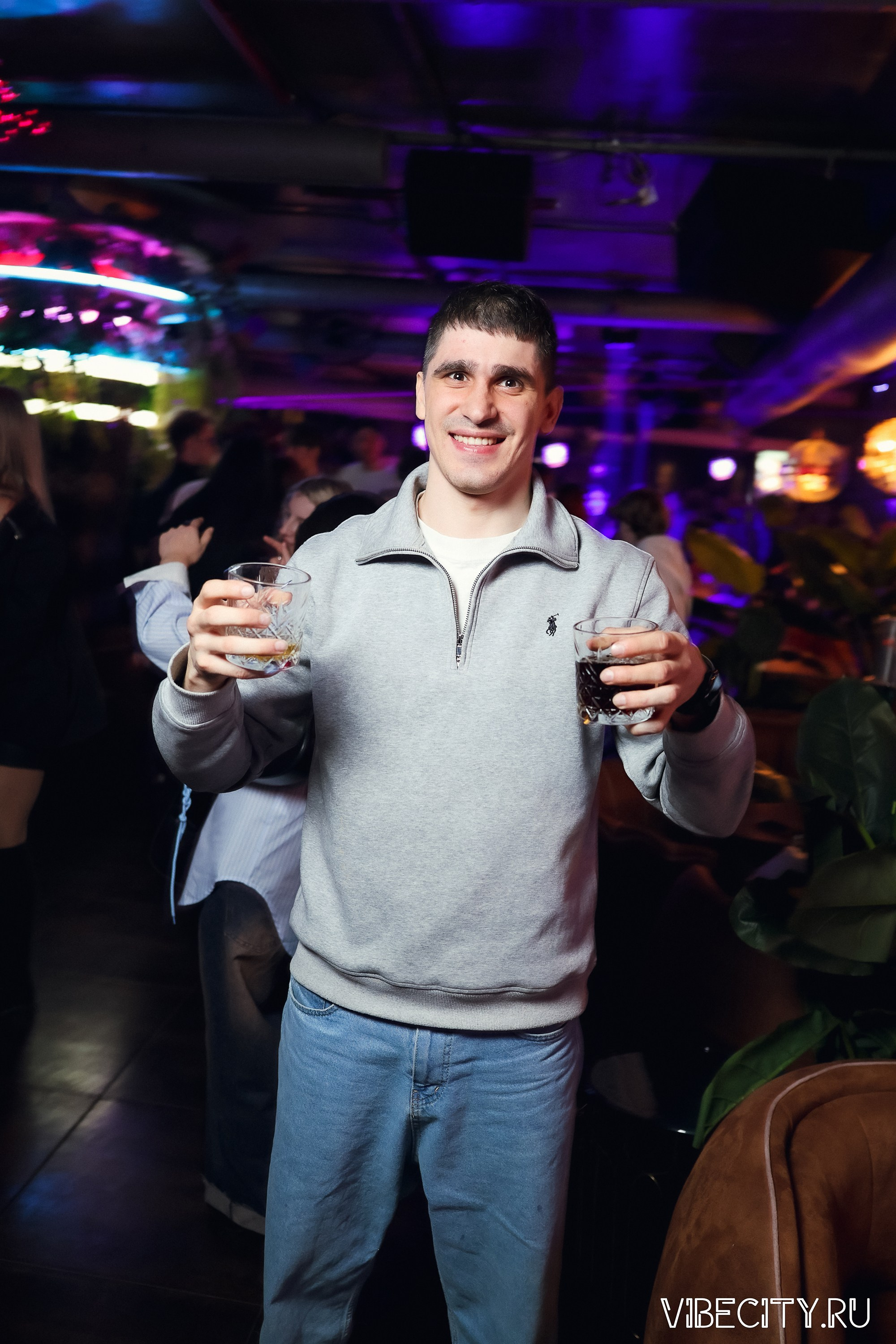 DOUBLE U. VIBECITY.RU Вайб Сити Ру Фоторепортажи Фотоотчеты Калининград