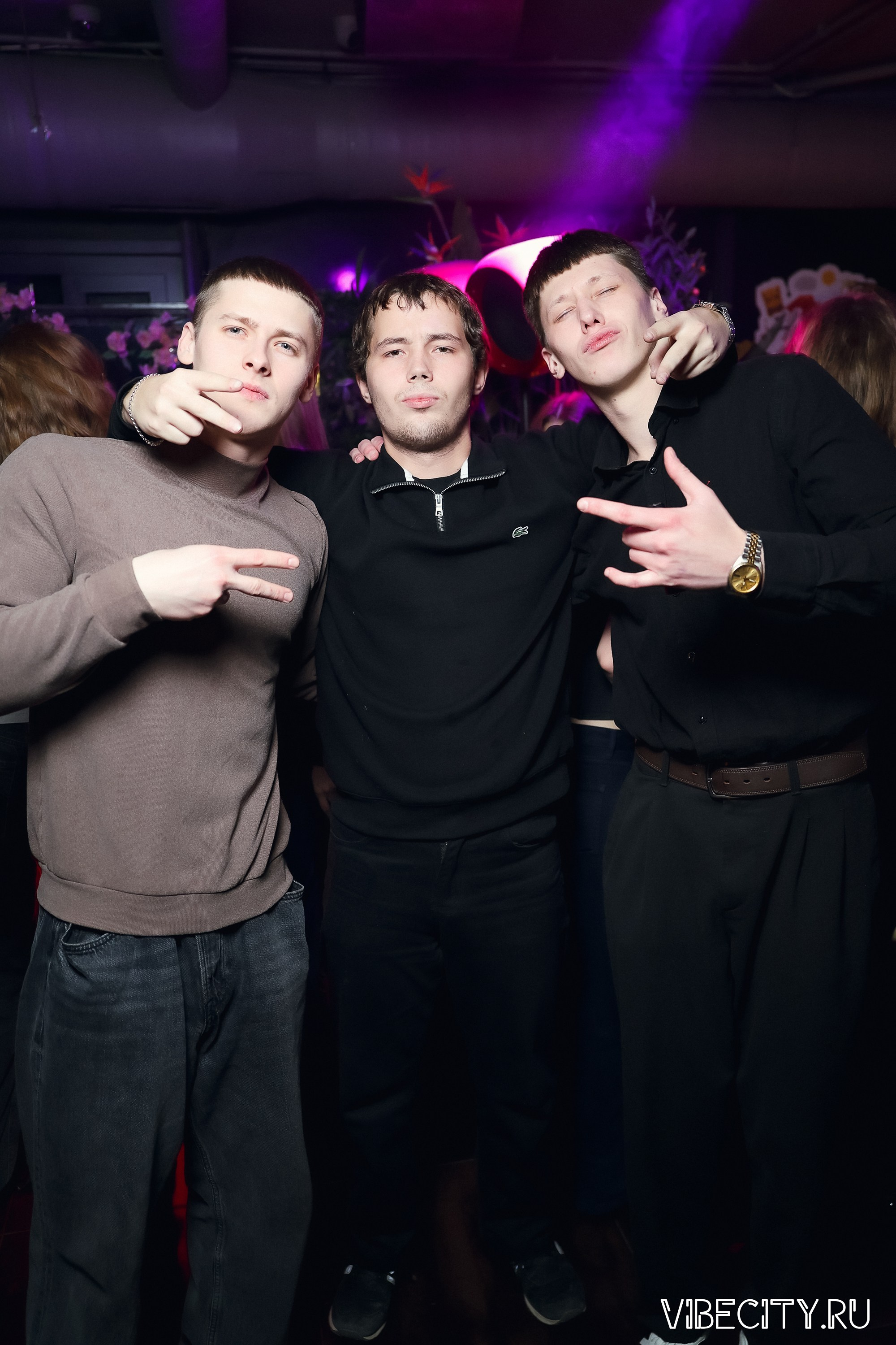 DOUBLE U. VIBECITY.RU Вайб Сити Ру Фоторепортажи Фотоотчеты Калининград