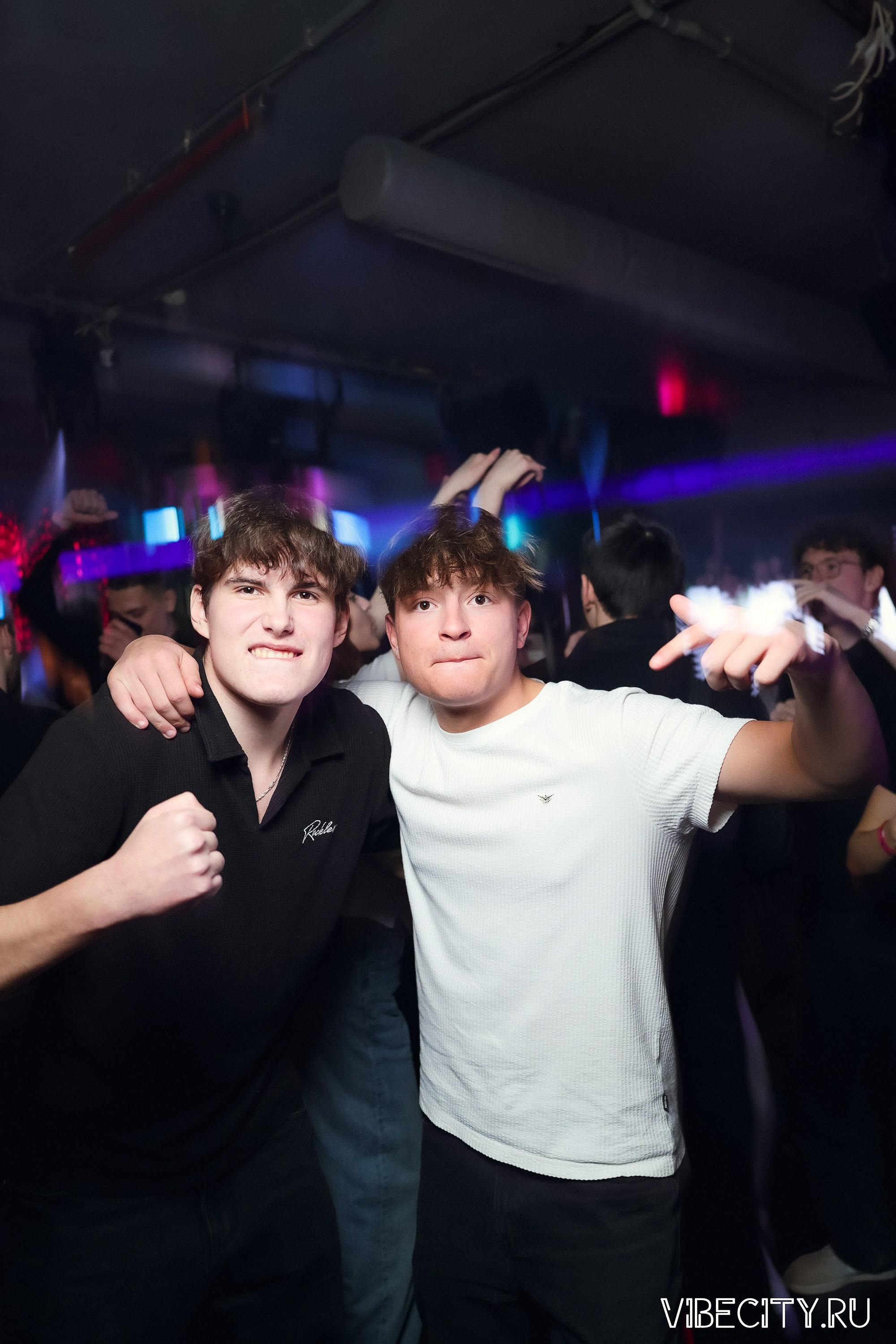 DOUBLE U. VIBECITY.RU Вайб Сити Ру Фоторепортажи Фотоотчеты Калининград