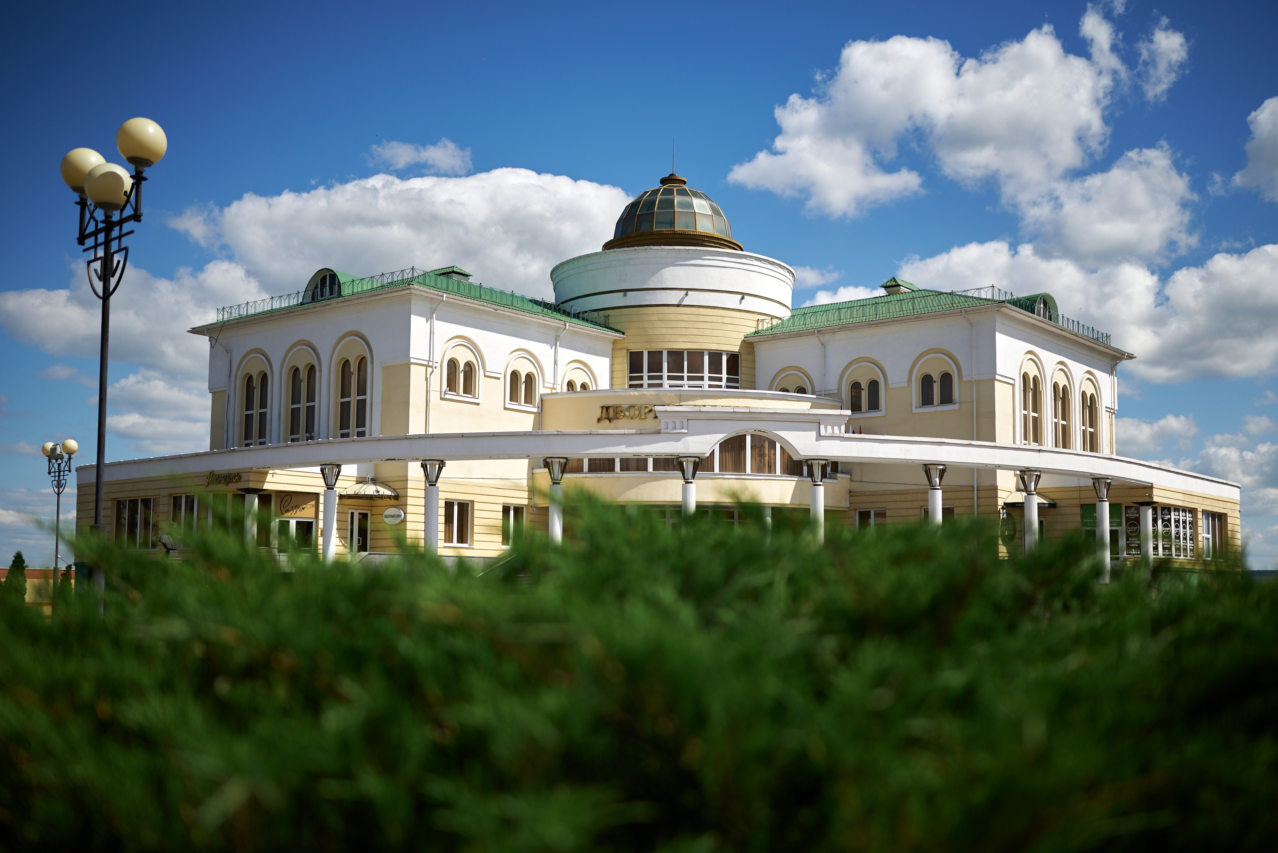 Фотограф на свадьбу в Старом Осколе, фотосессия свадьбы. Профессиональный фотограф Старый Оскол, Губкин — свадьба, венчание, крещение, юбилей и день рождения