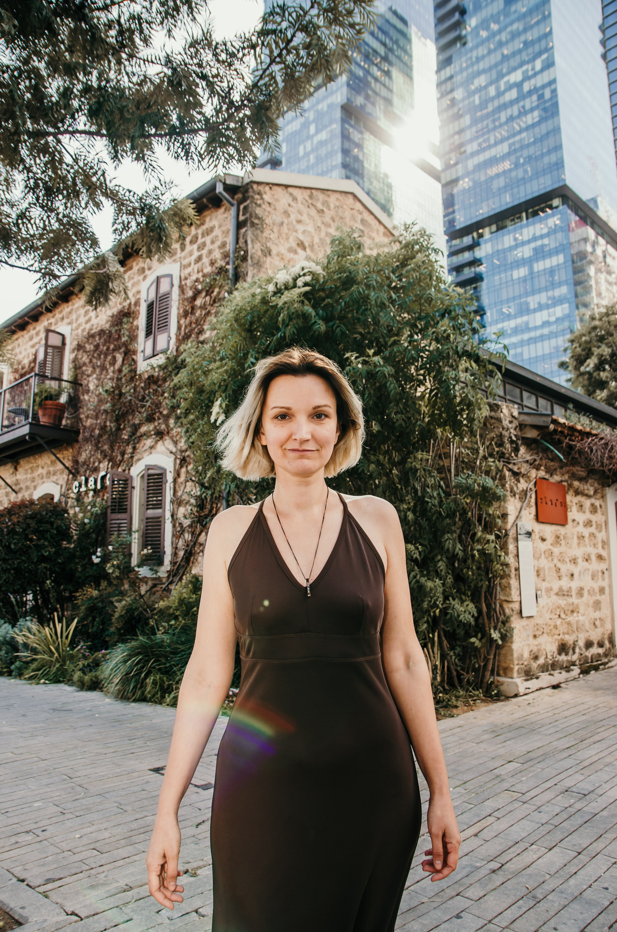 Maria. Sarona. Maria Tvilla